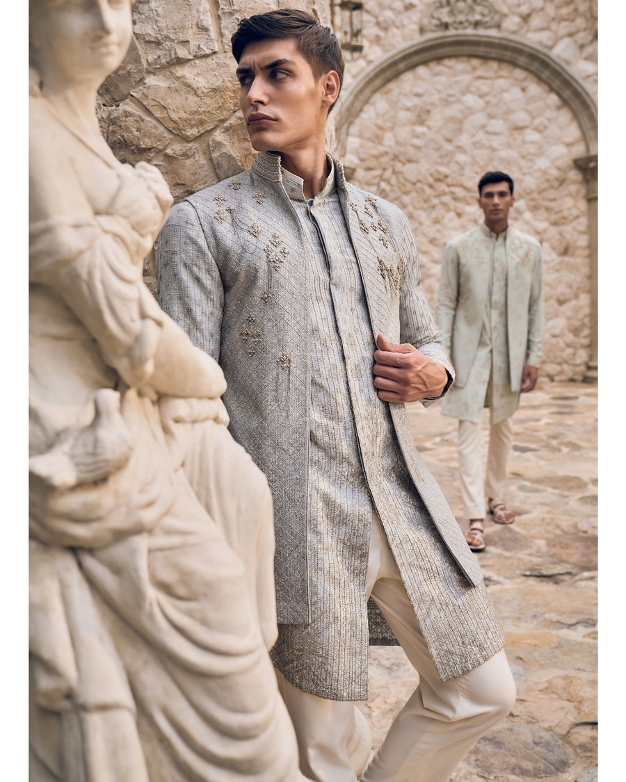 The Latest South Asian Wear | Explore New Lehengas, Outfits, Saris, and ...