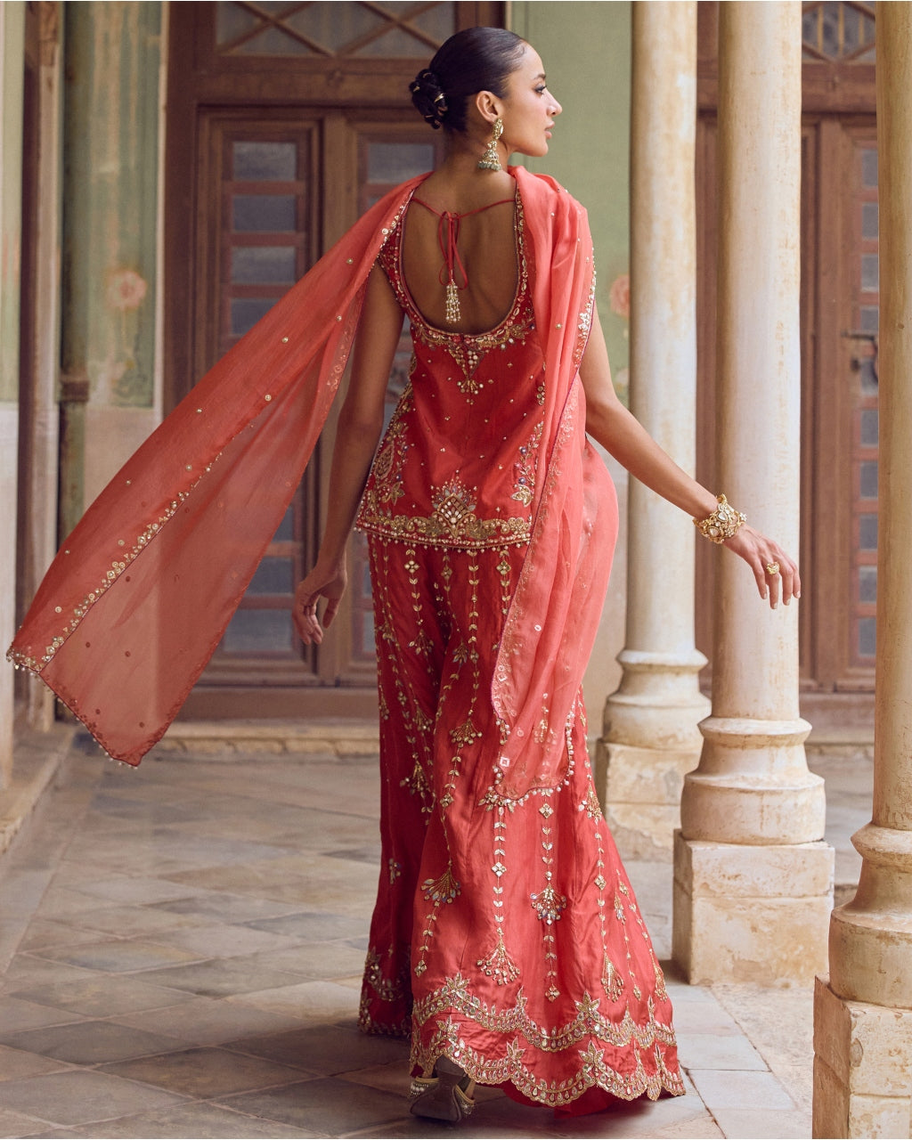 Roohani Sharara Set