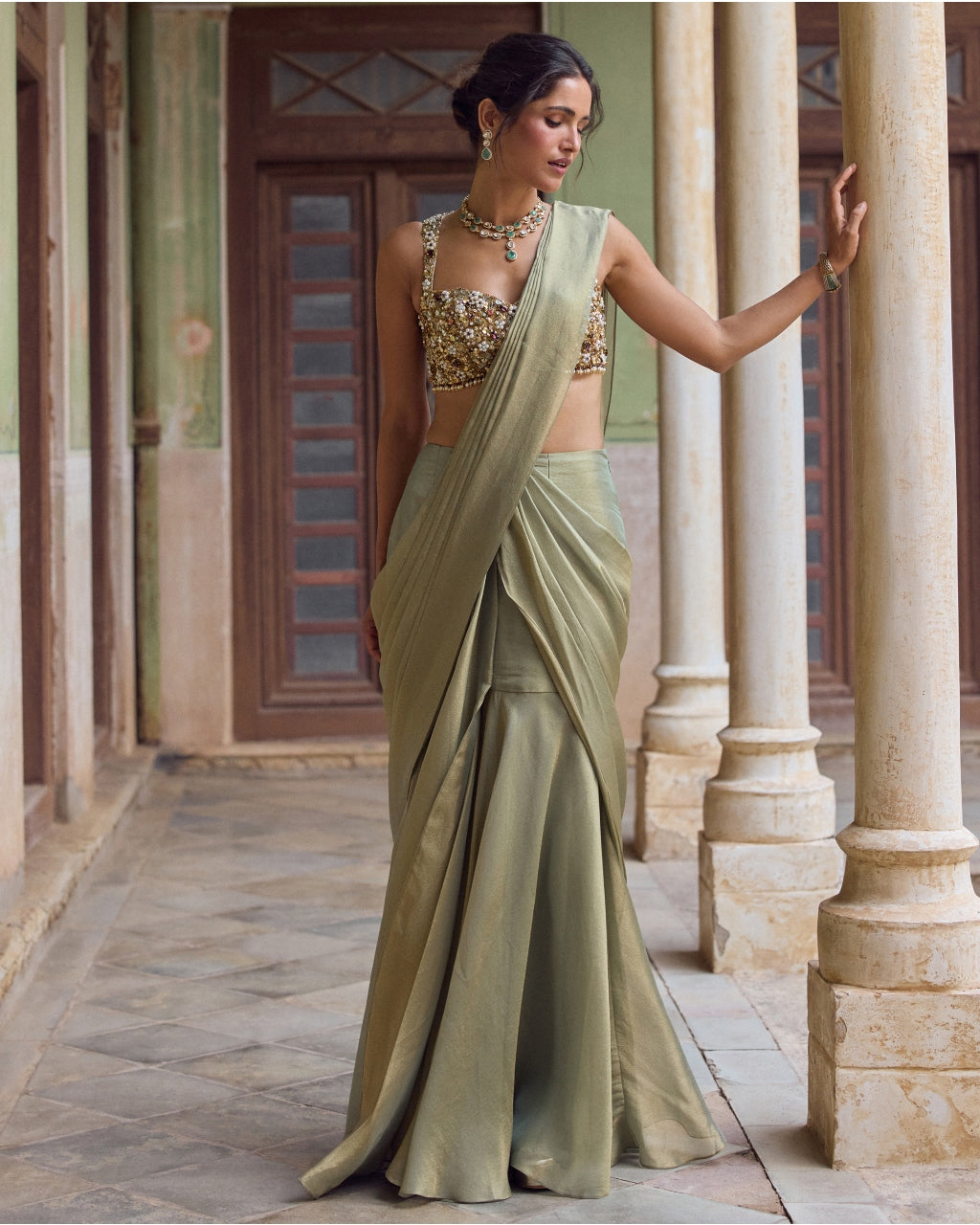 Roohi Sari Set