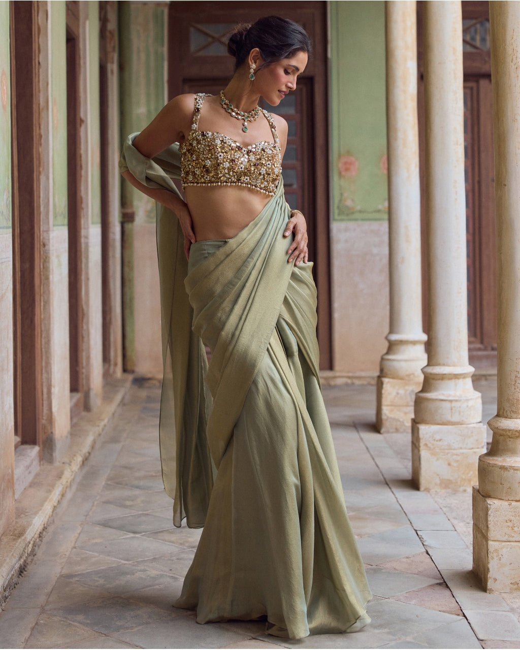 Roohi Sari Set