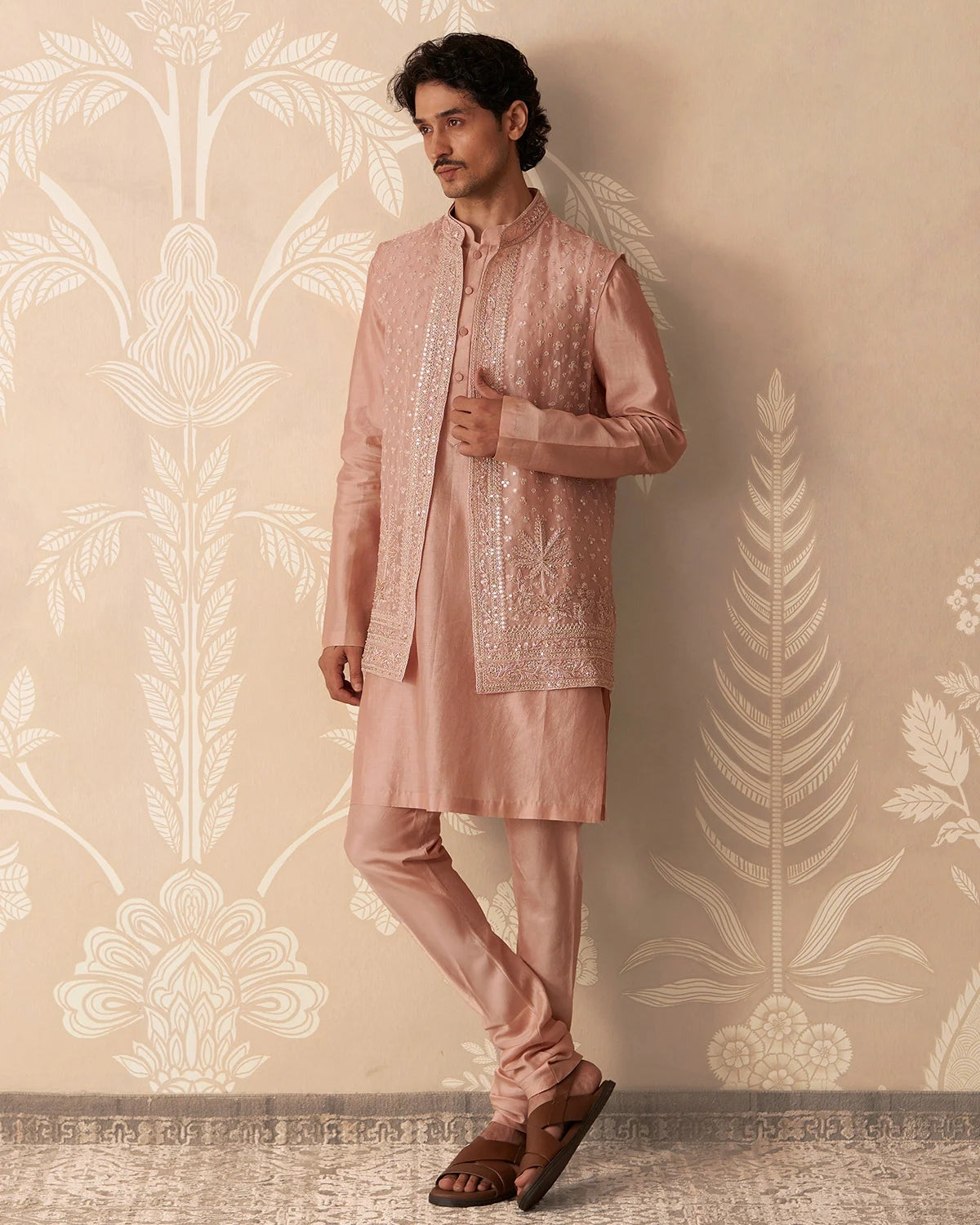 Dusky Pink Chanderi Allover Embroidered Bandi Set