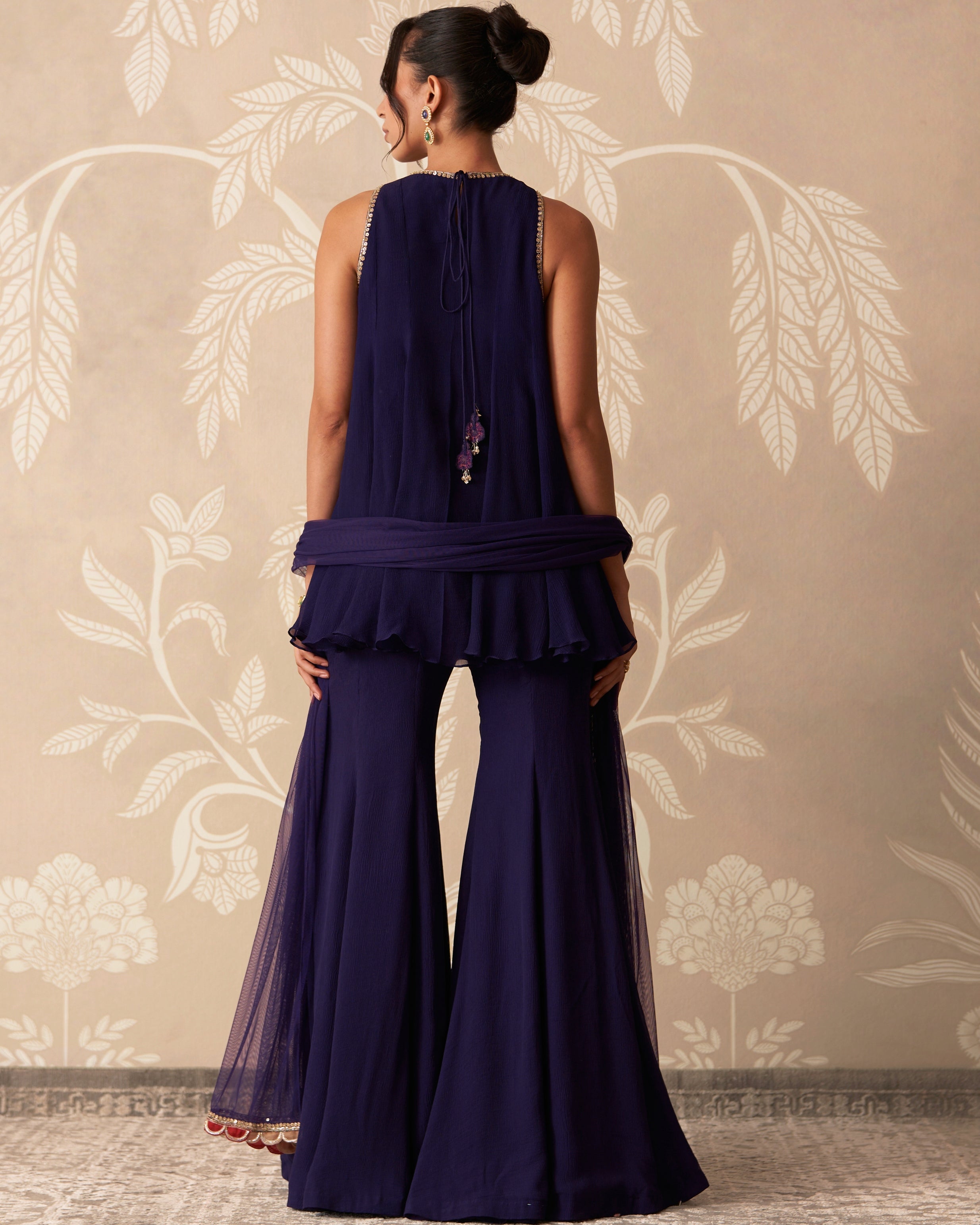 Mannat Kurti Gharara Set