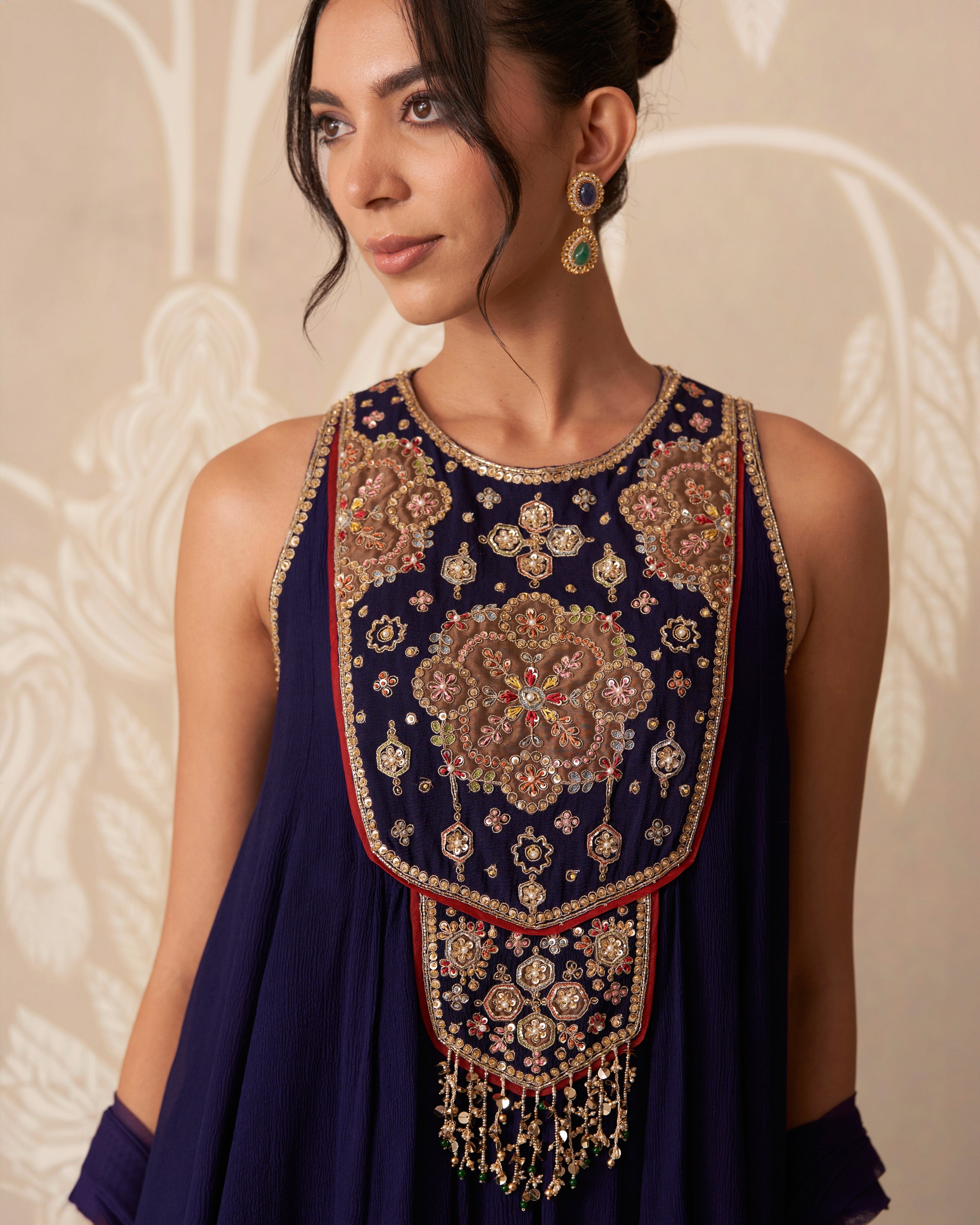 Mannat Kurti Gharara Set