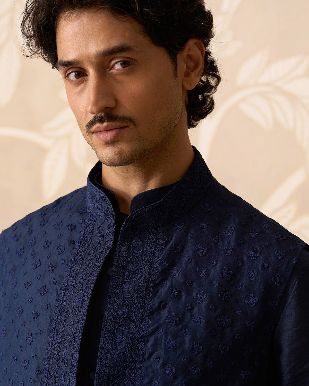 Neel 
Kurta Bandi Set