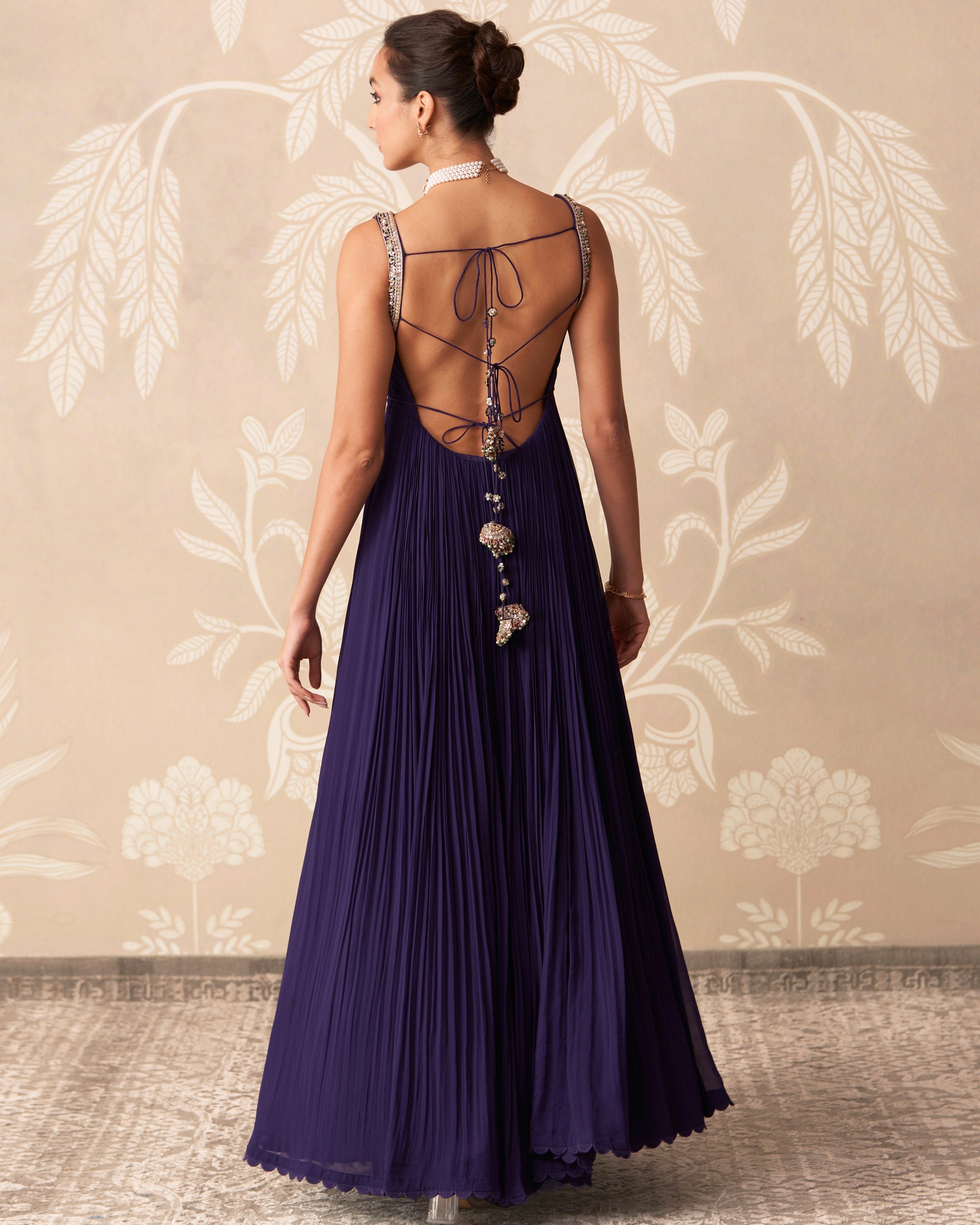 Fasana Anarkali Set | Ridhi Mehra M / 60 Fasana Anarkali Set | Ridhi Mehra M / 60
