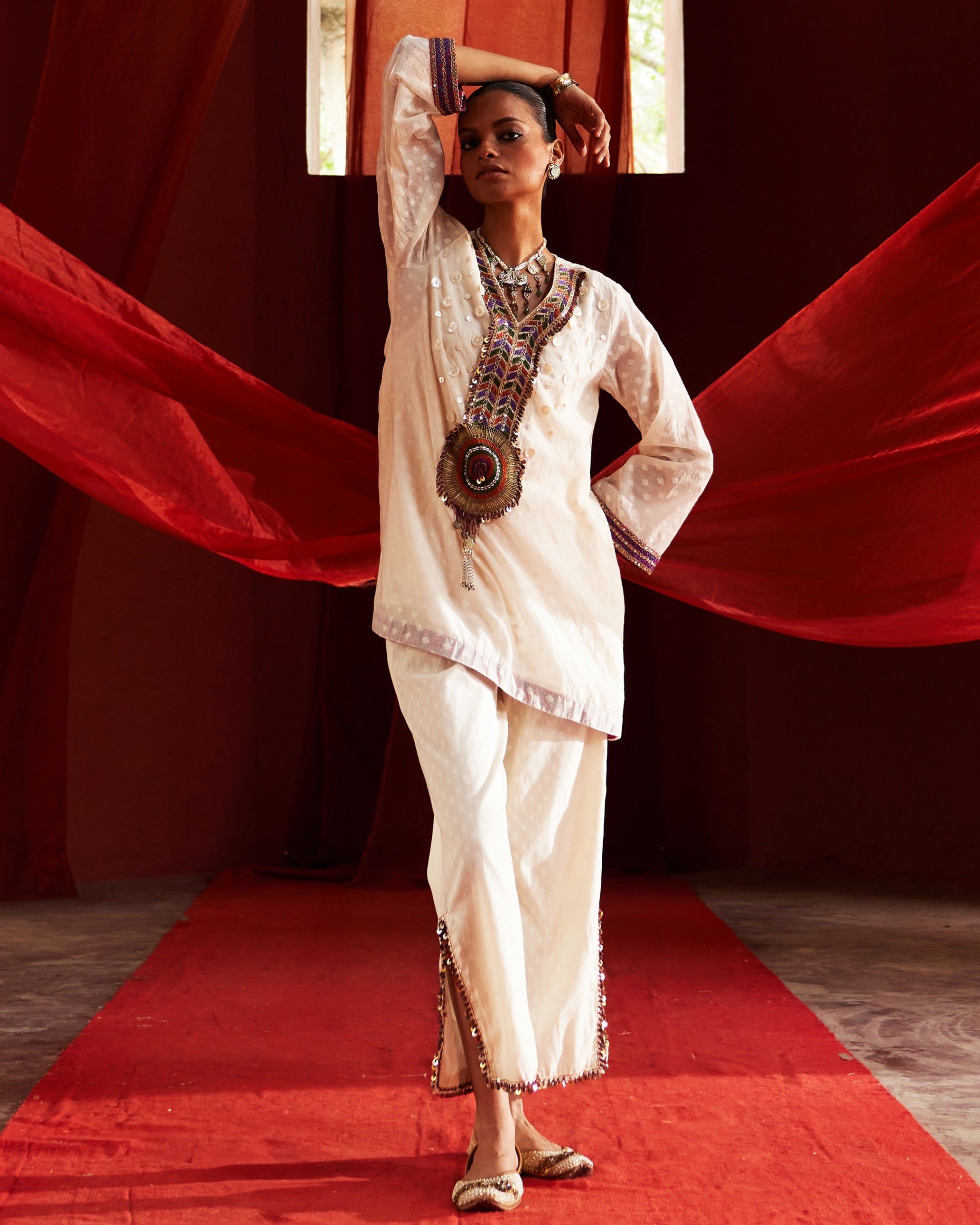 Ivory Short Kurta & Slit Pant Set