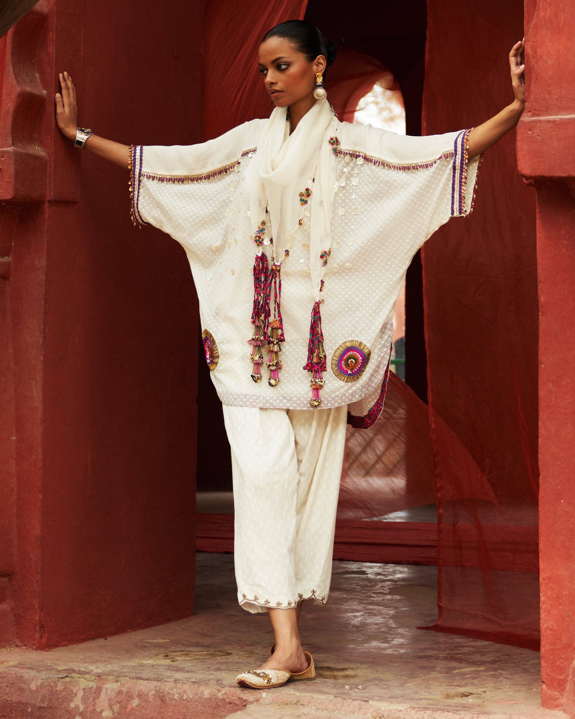 Ivory Embroidered Kurta With Cropped Salwar Set