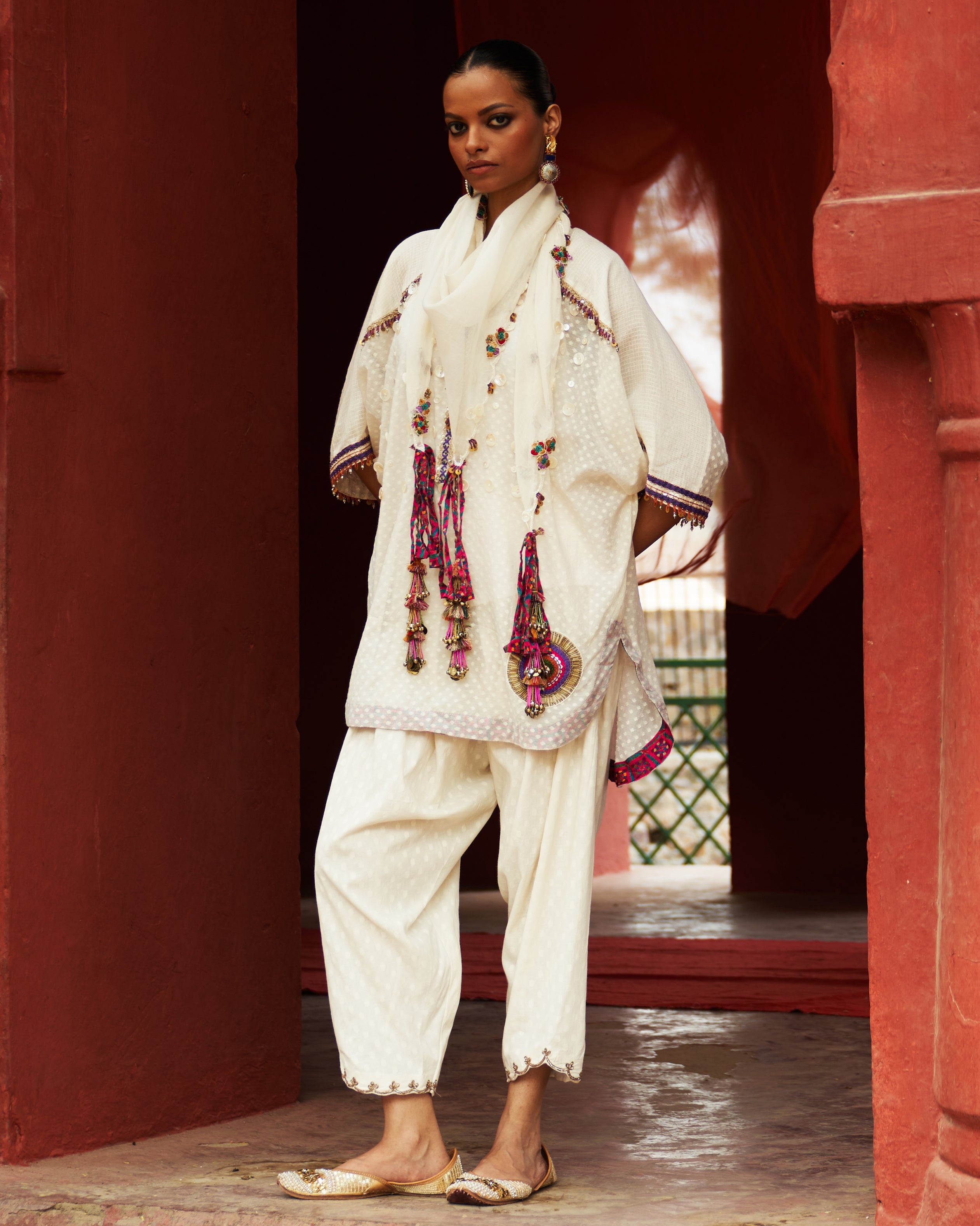 Ivory Embroidered Kurta With Cropped Salwar Set