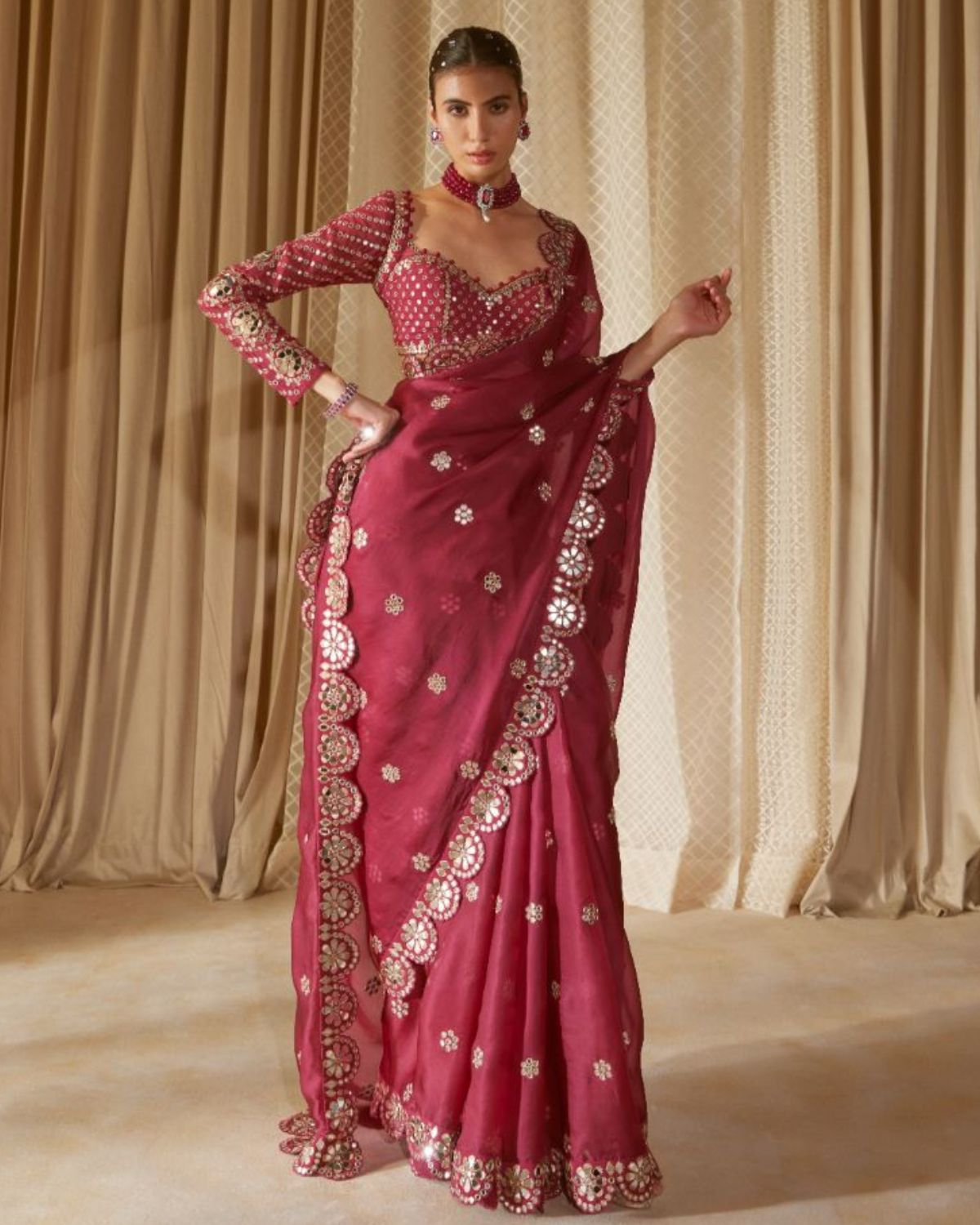 Mellow Wine Mirror Scallop Sari Set