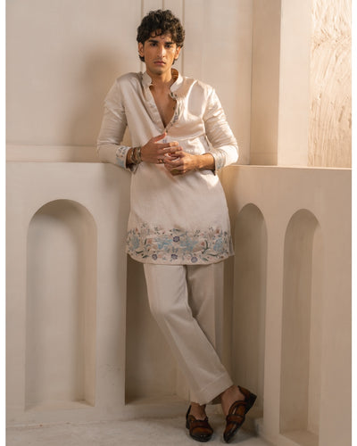 Vishwa Bloom Kurta Set