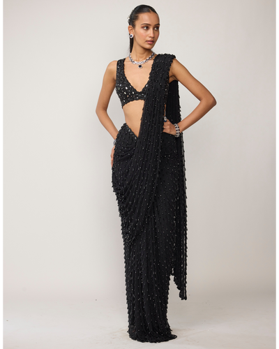 Black Single Drop V Neck Sari Set