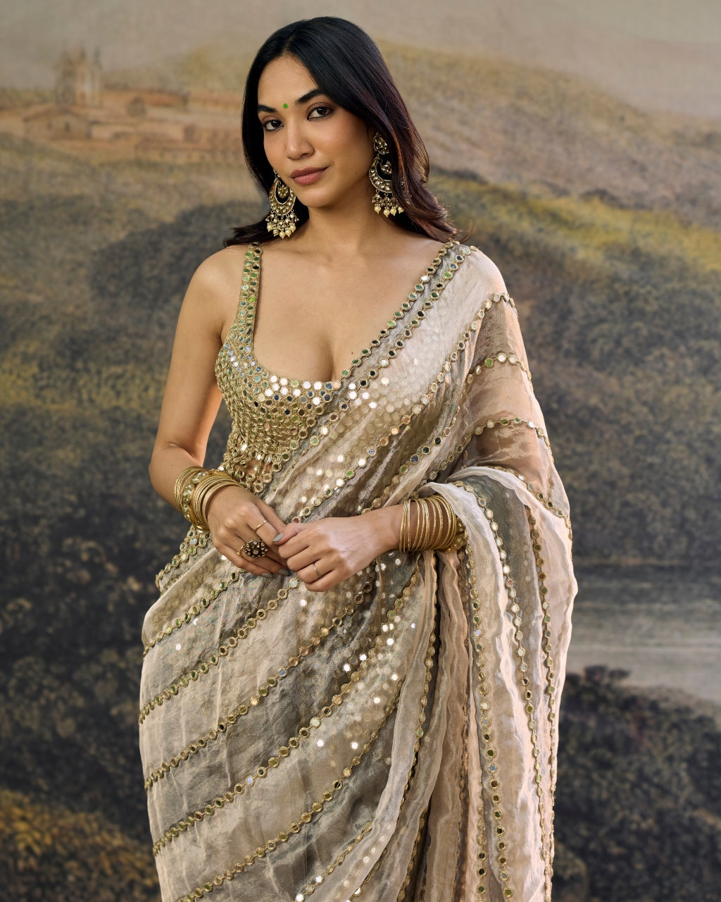 Avyra Sari Set