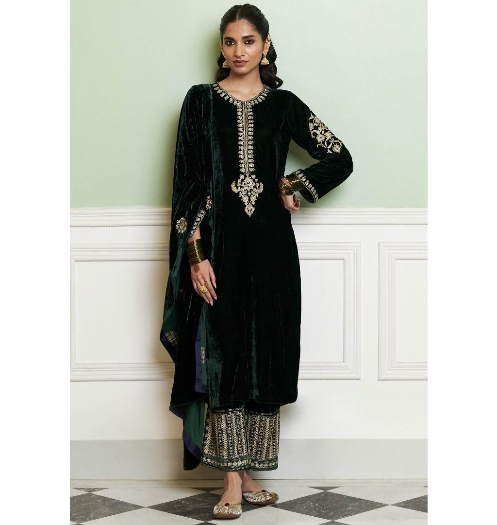 Emerald Green Embroidered Velvet Kurta Set