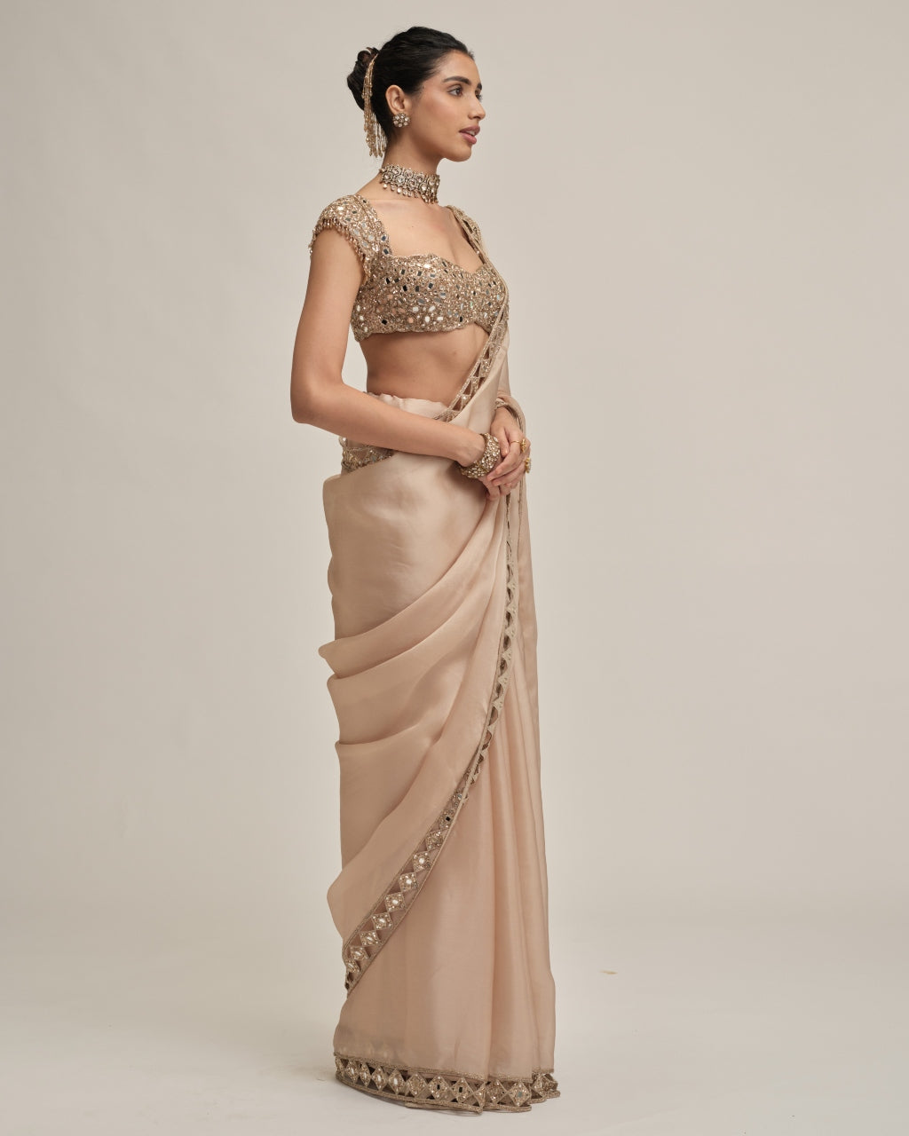Light Beige Diamond Cutwork Border Sari Set