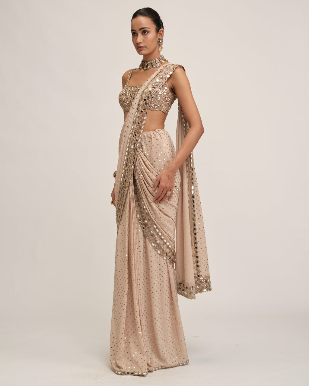 Light Beige Round Neck Cutwork Border Sari Set