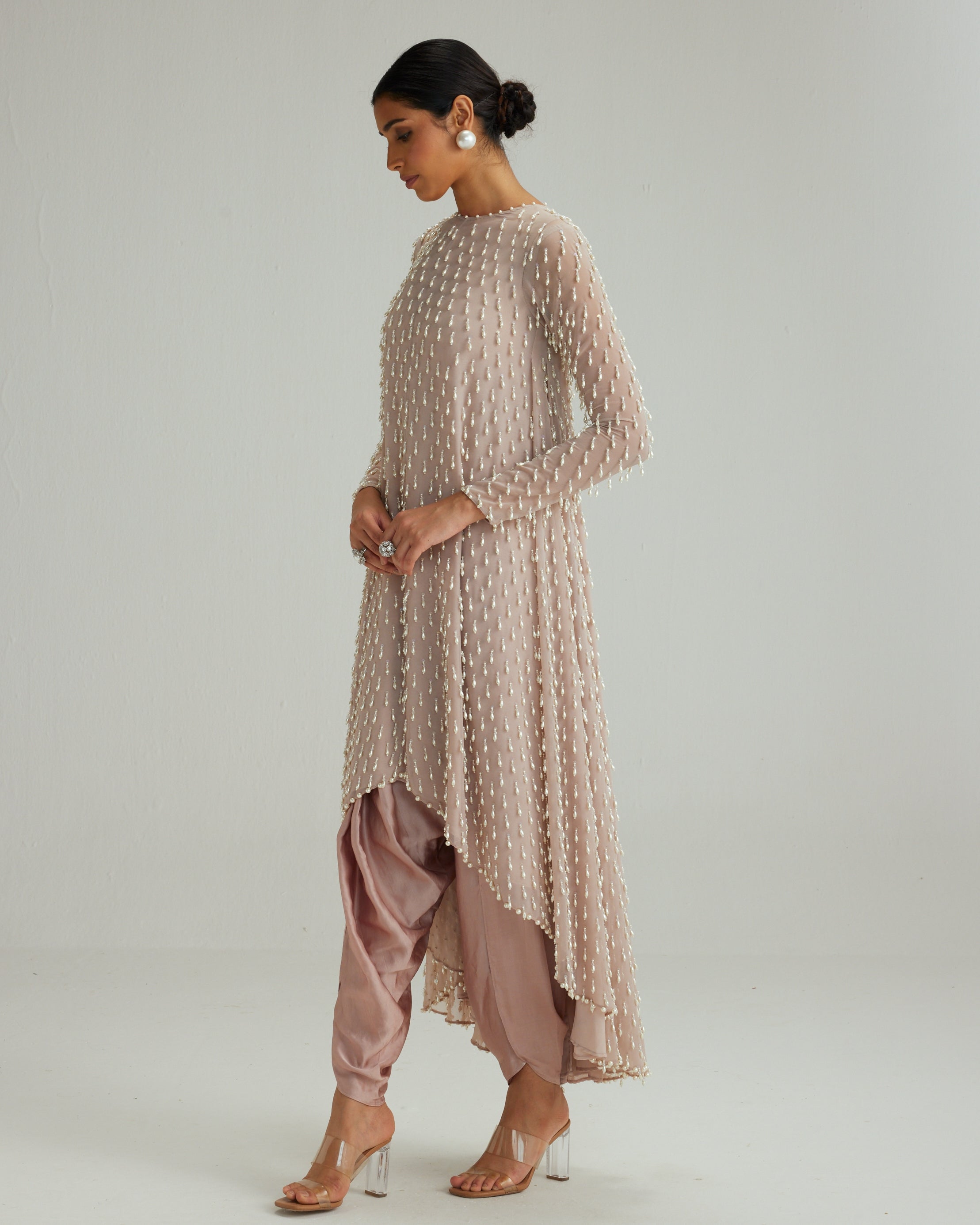 Ash Pink Pearl Drop Kurta Set With Dupatta