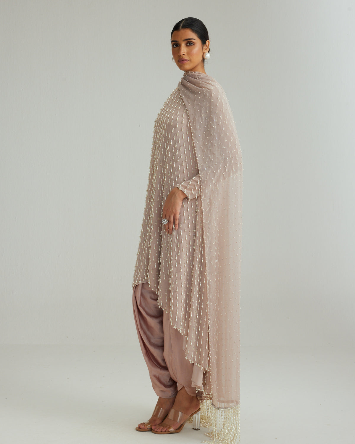 Ash Pink Pearl Drop Kurta Set With Dupatta