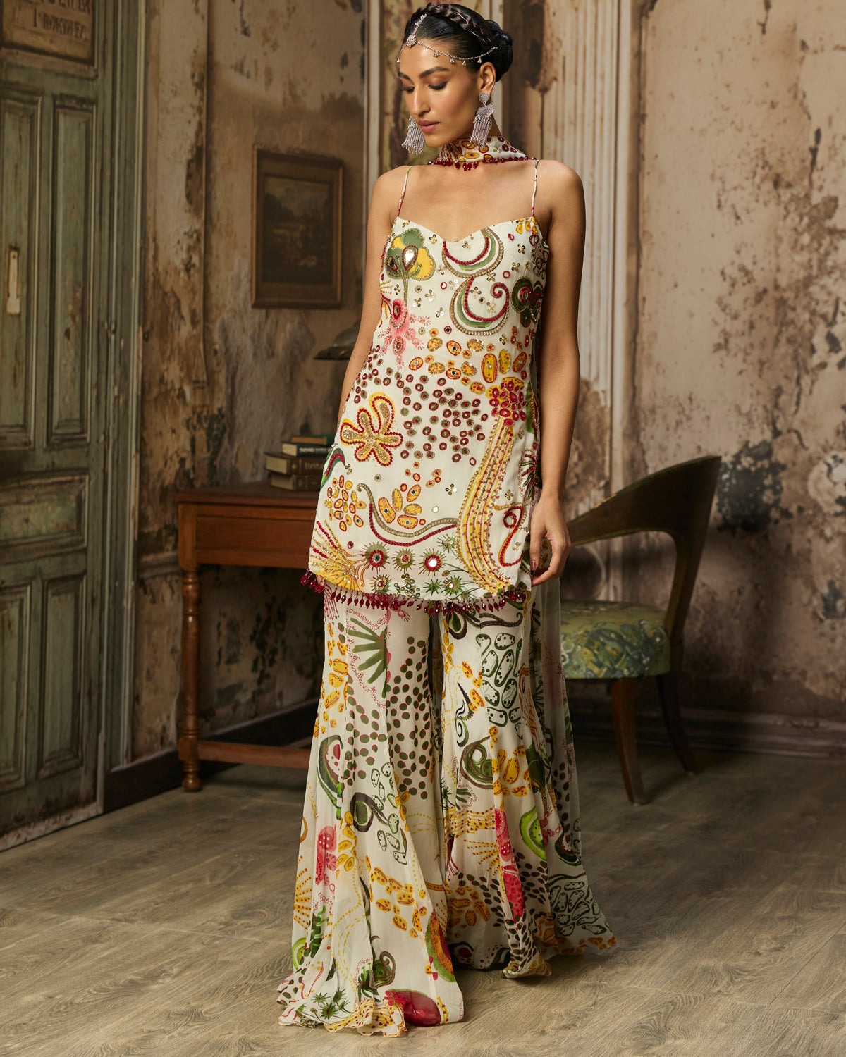 Ivory Print And Highlighted Kurti Set