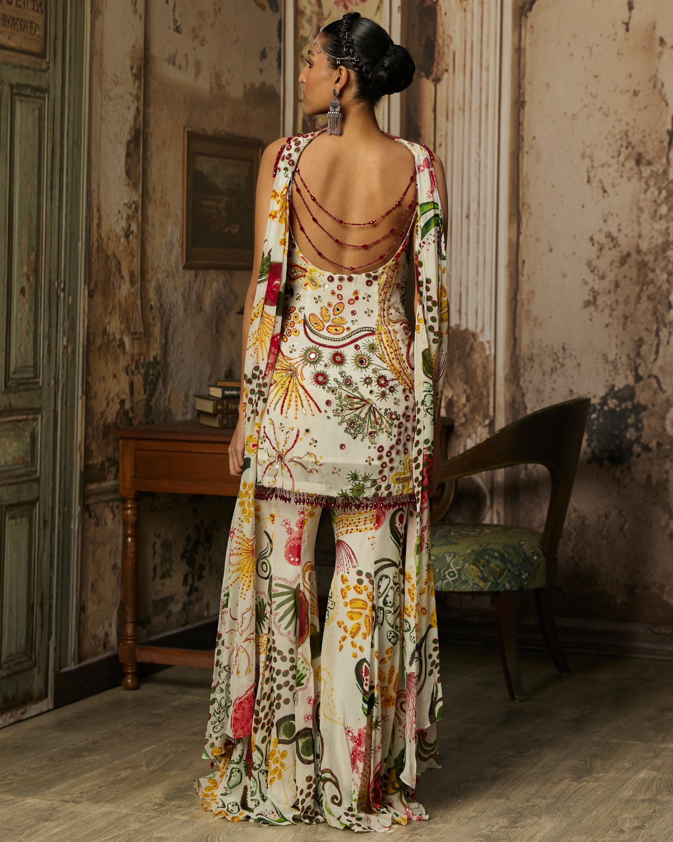 Ivory Print And Highlighted Kurti Set