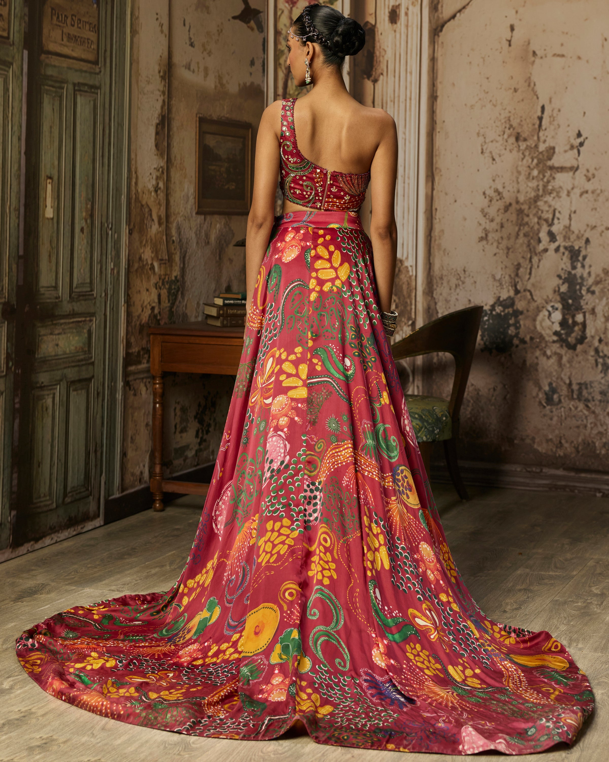 Deep Red Printed And Highlighted Slit Skirt Set