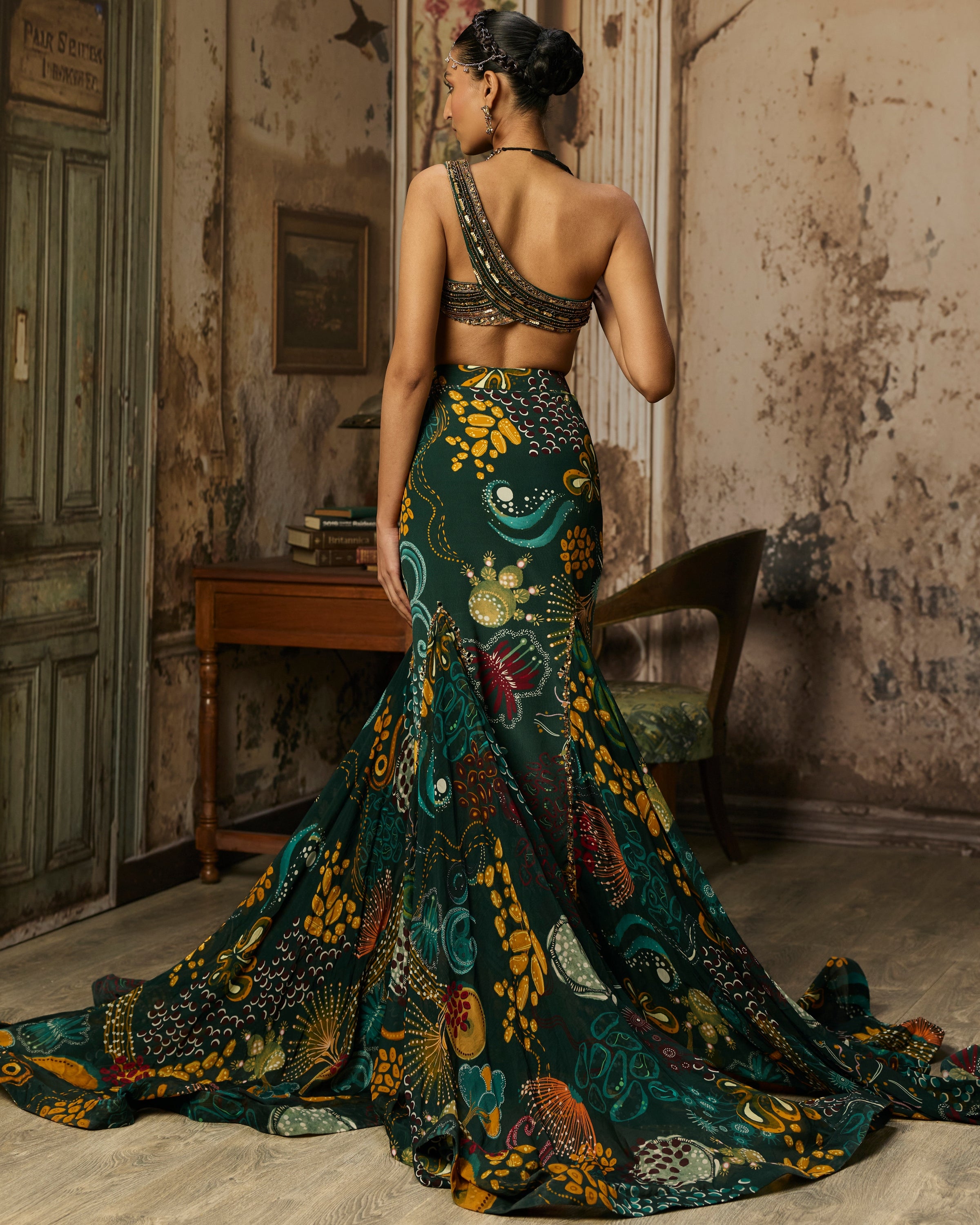 Dark Green Embroidered Blouse And Fishtail Skirt Set