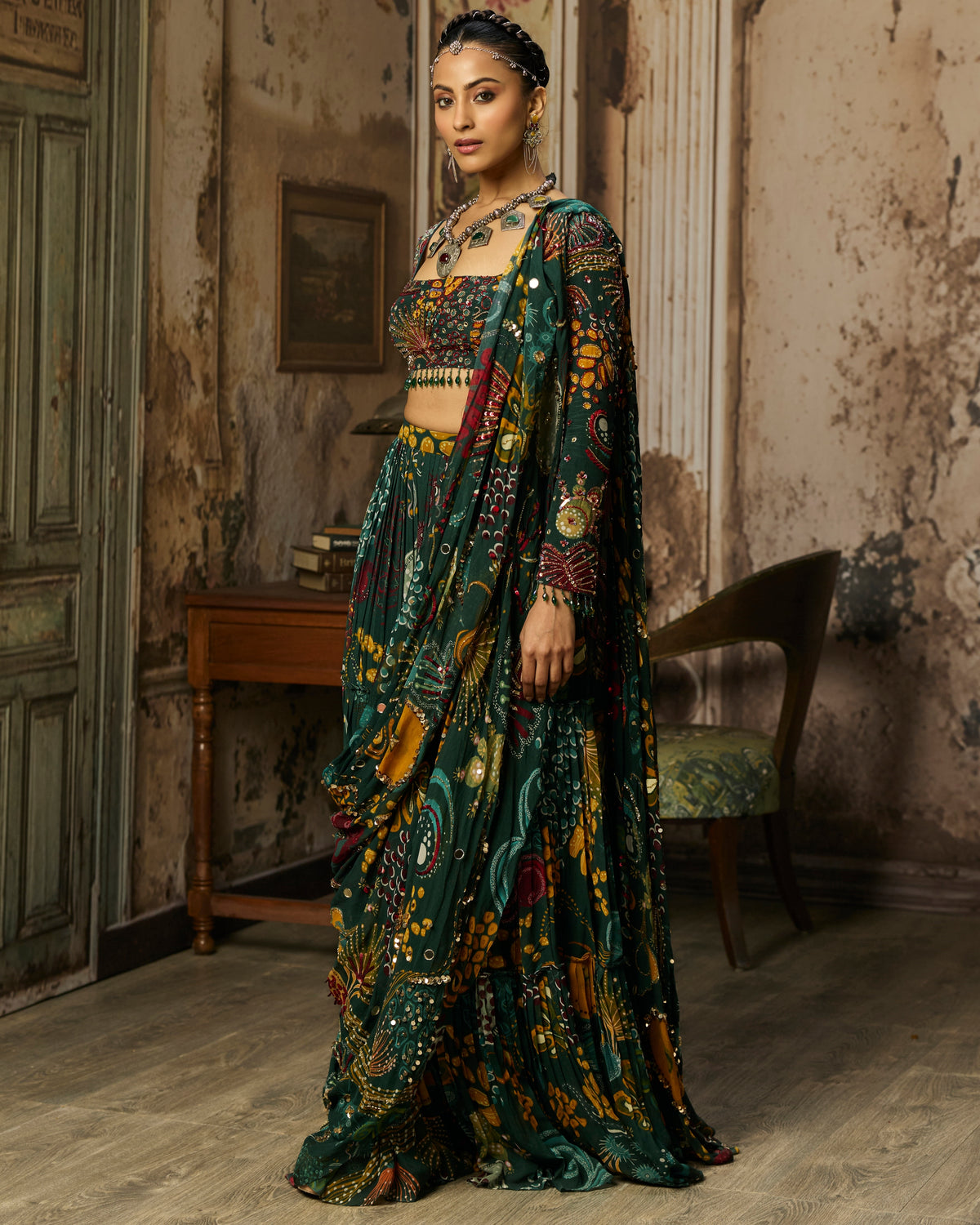 Dark Green Printed And Highlighted Tiered Skirt Sari Set