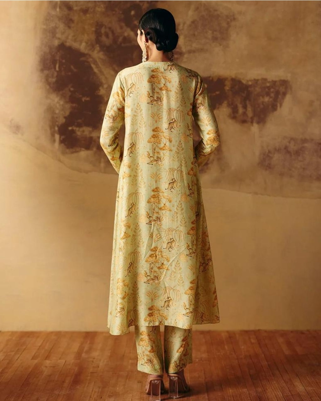 Gulzar Kurta Set