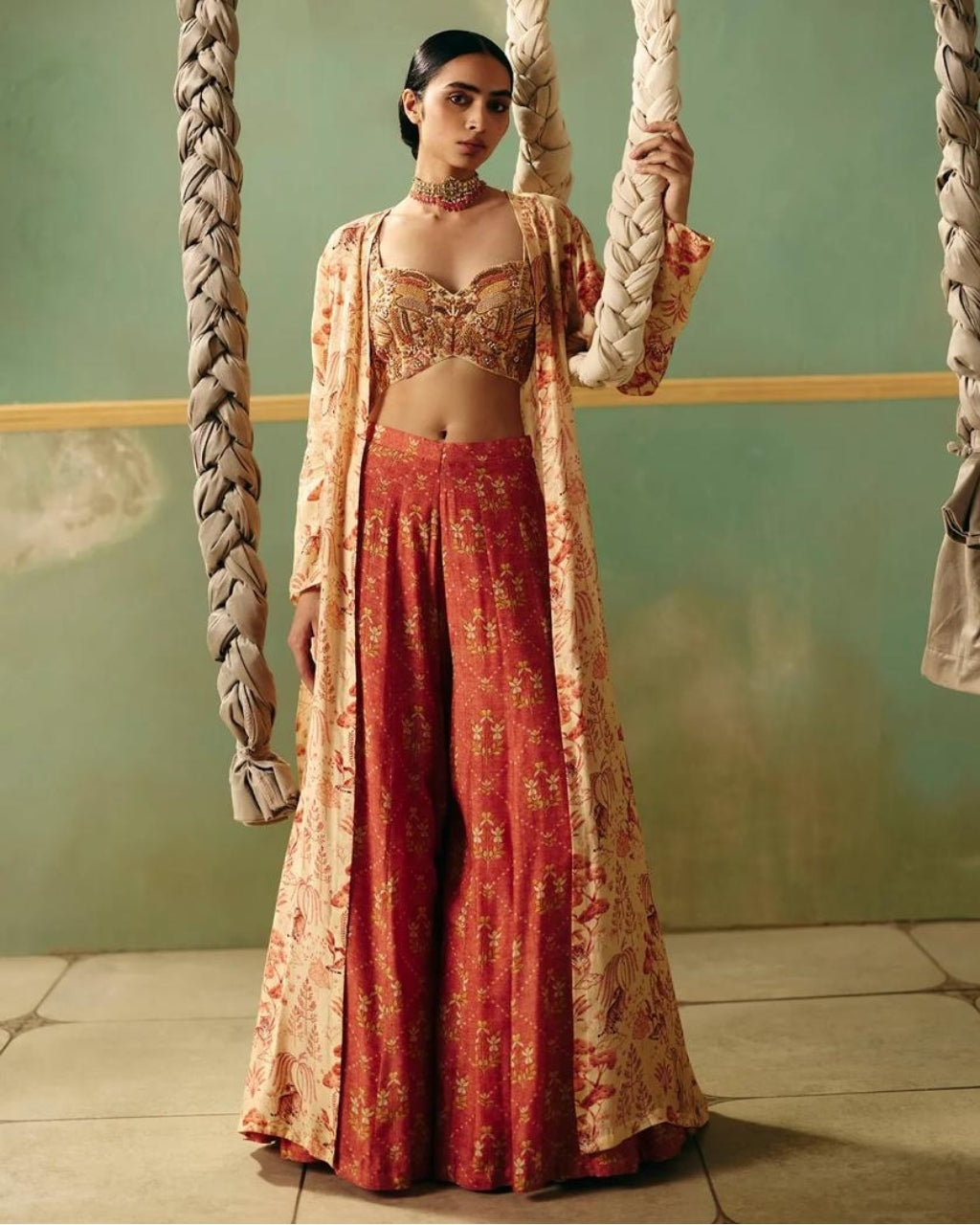 Nayab Cape Set