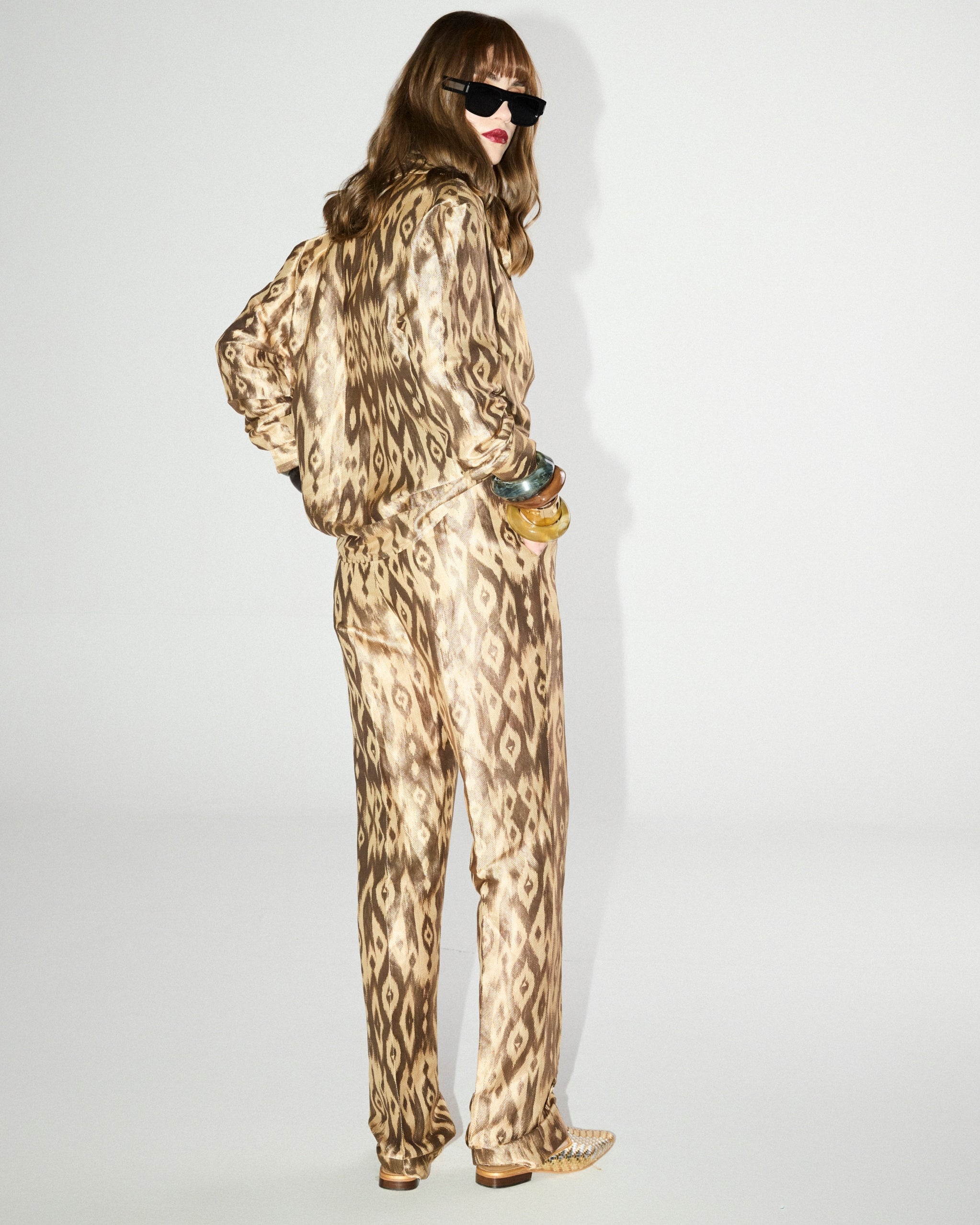 Malle Shirt, Corset & SJ Pants