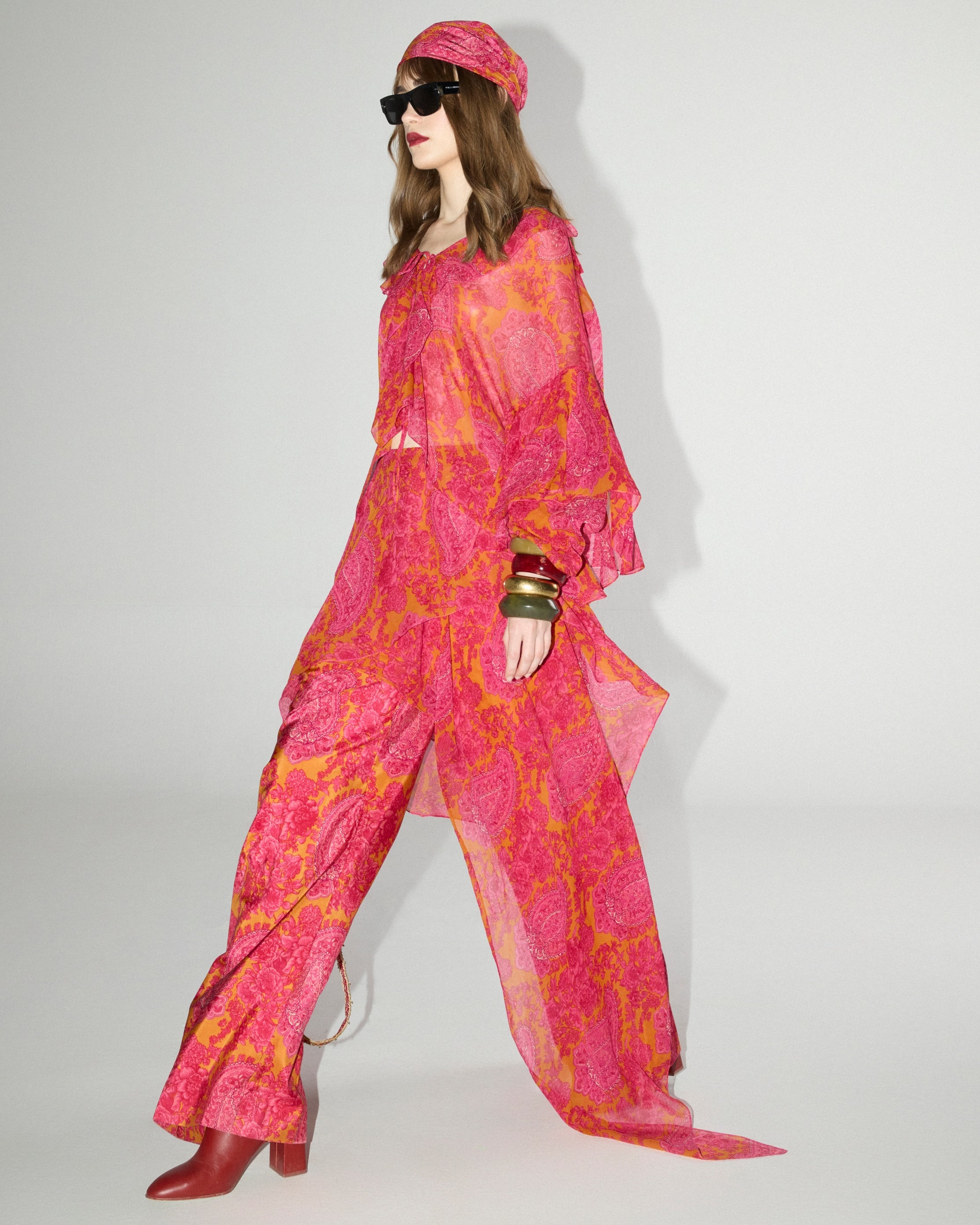 Valentine Shirt, Bustier With Treebo Broad Pant