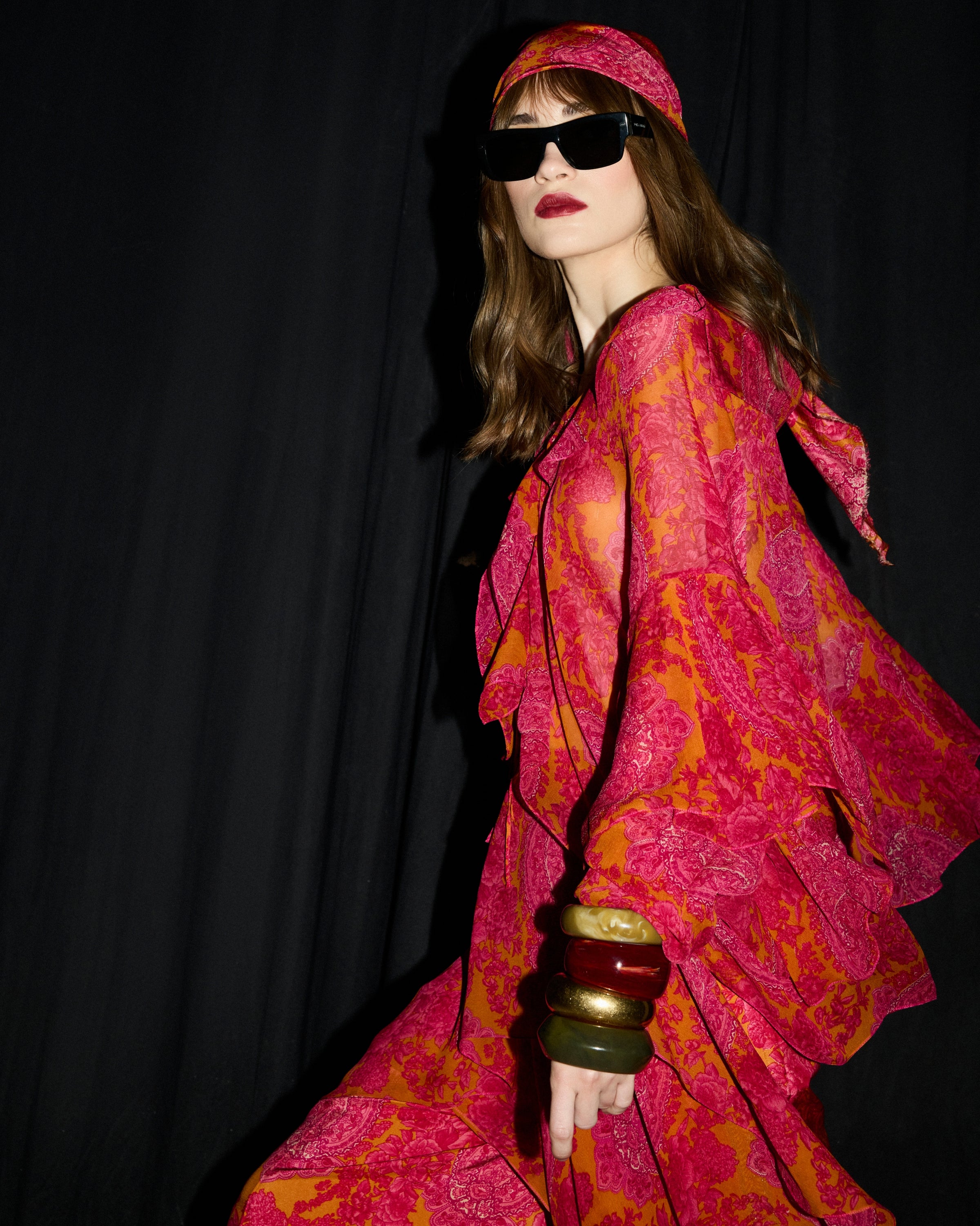 Valentine Shirt, Bustier With Treebo Broad Pant