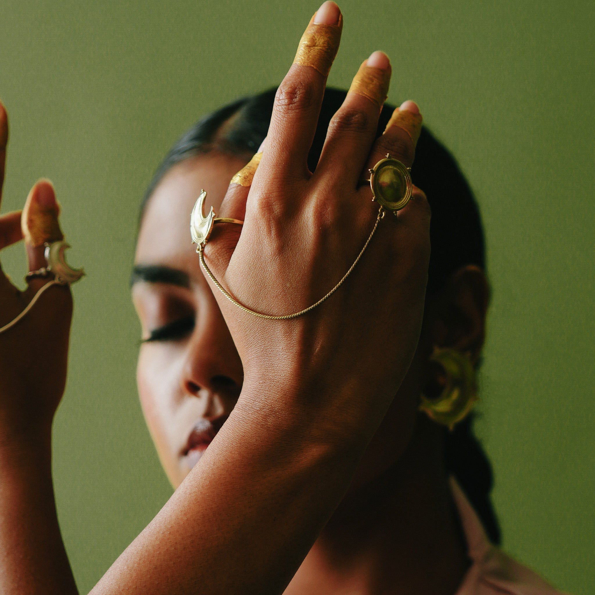 Dichotomy Sun & Moon Ring