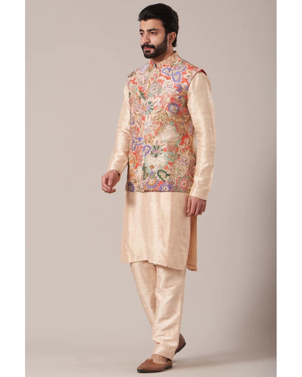 Ishan Kurta Set