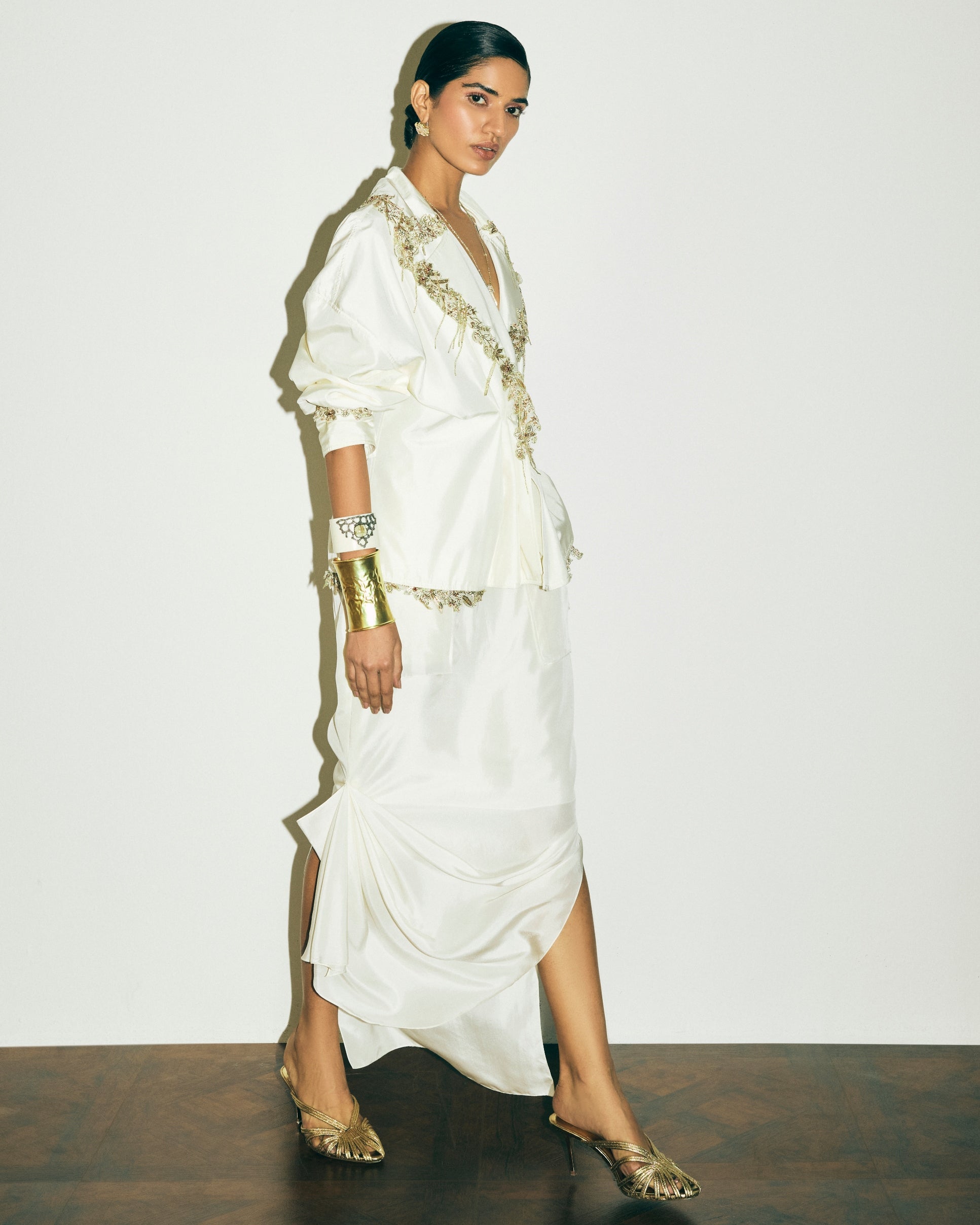 Virna Jacket With Daria Skirt