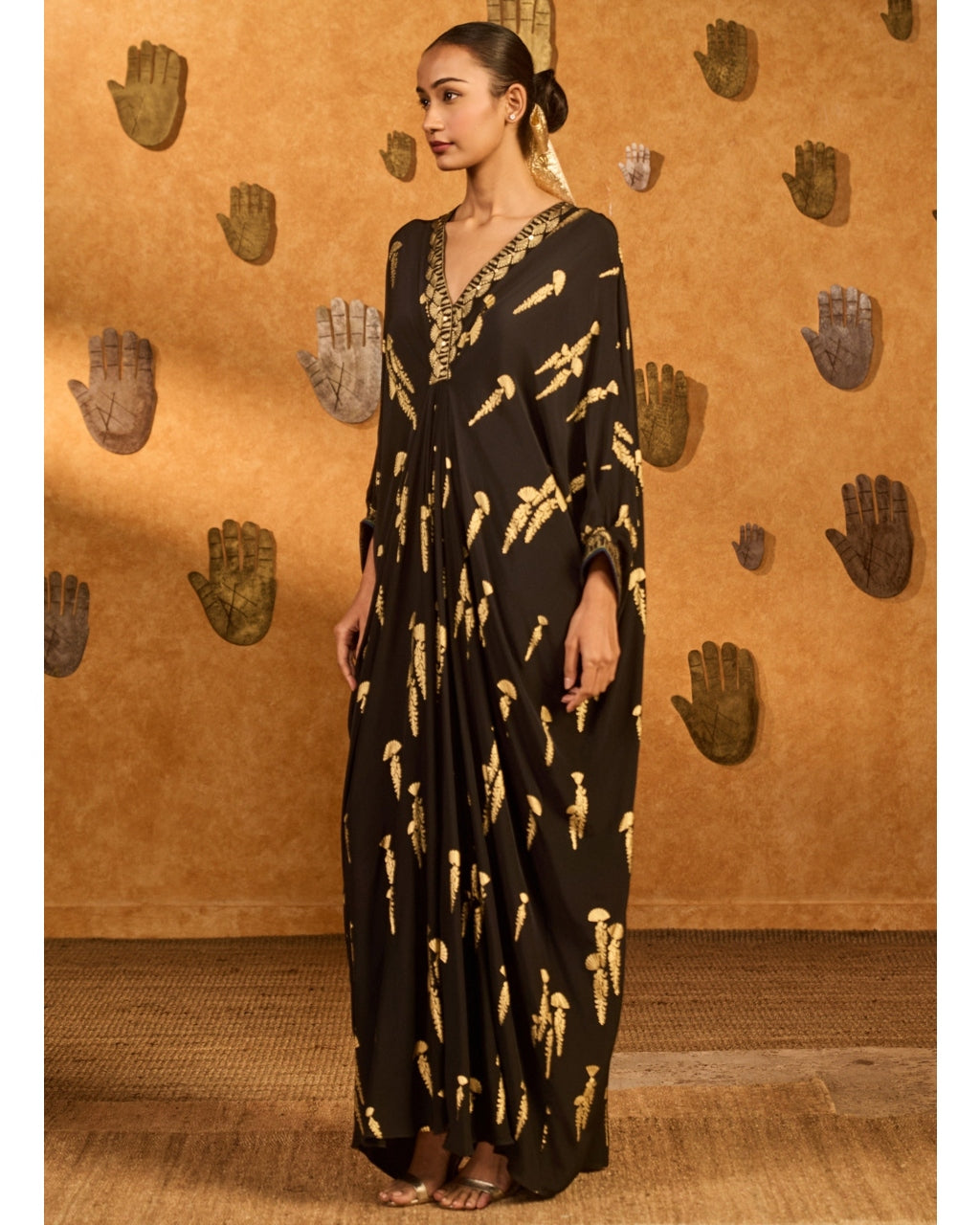 Black Cherry Vine Kaftan