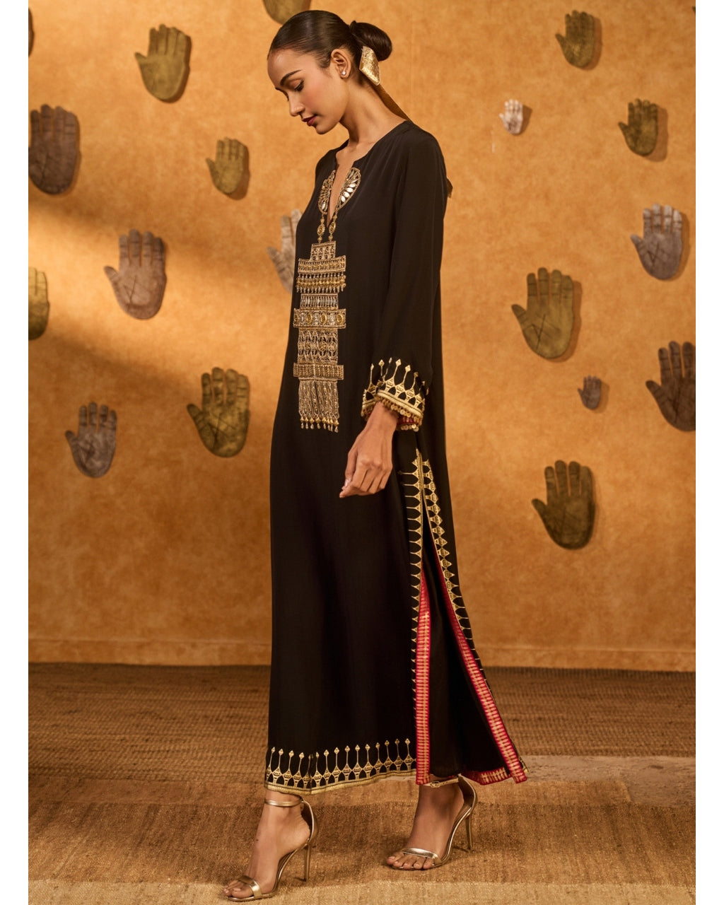 Black Dessert Muse Kaftan
