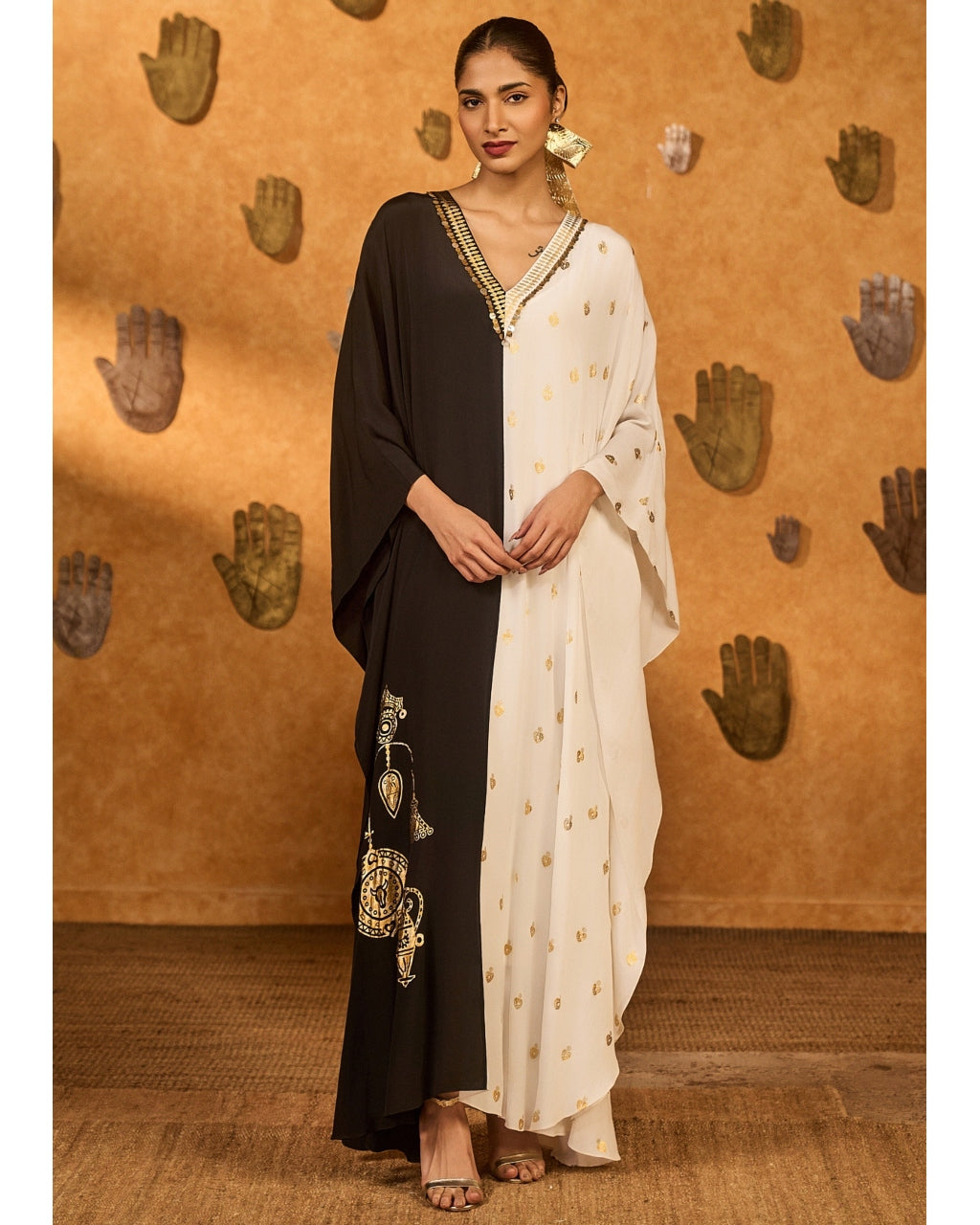 Black and White Heartbeat Kaftan