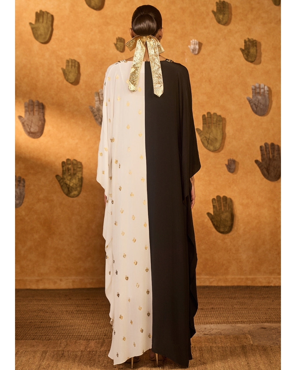 Black and White Heartbeat Kaftan