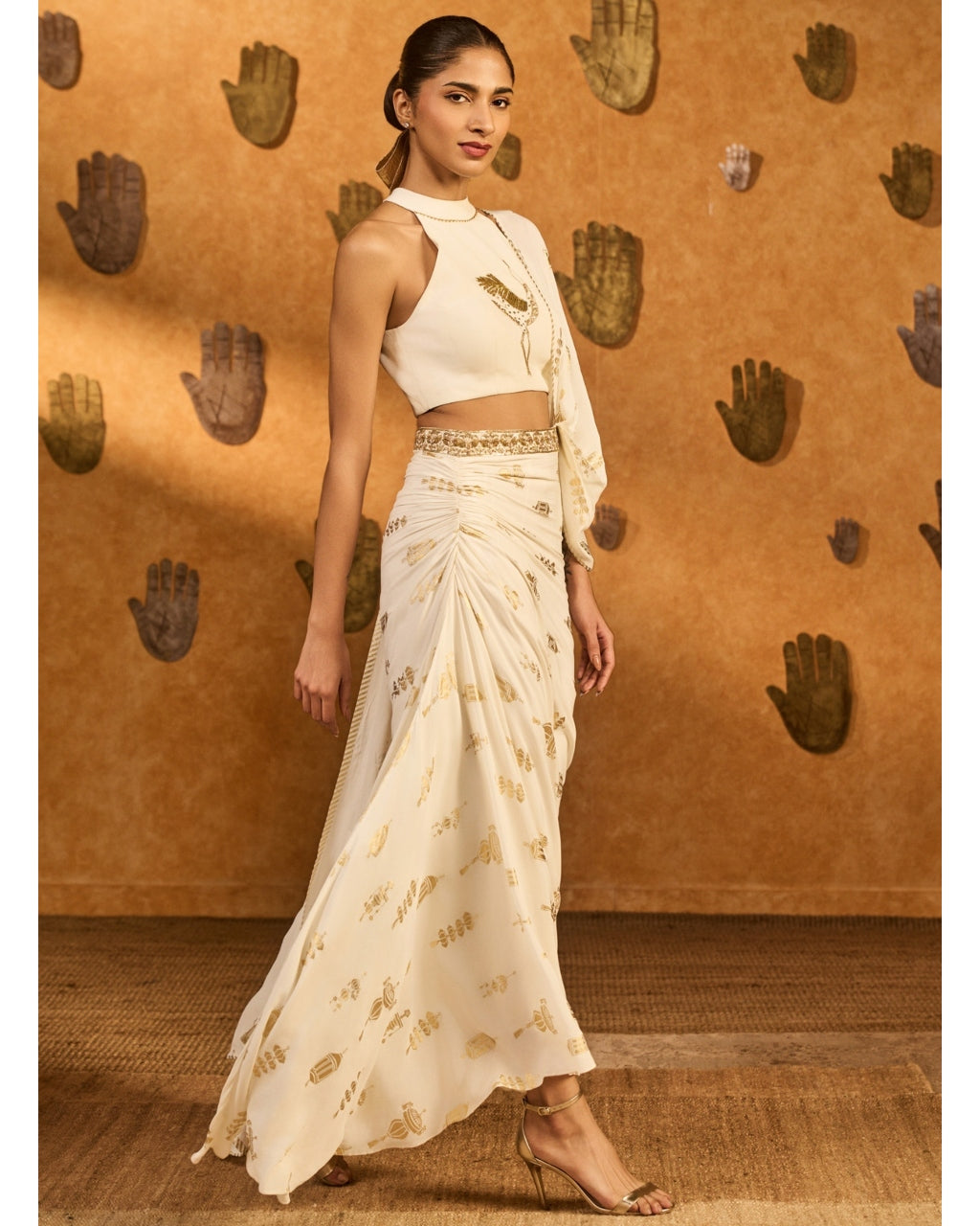 Ivory Soft Lantern Stitched Sari Set