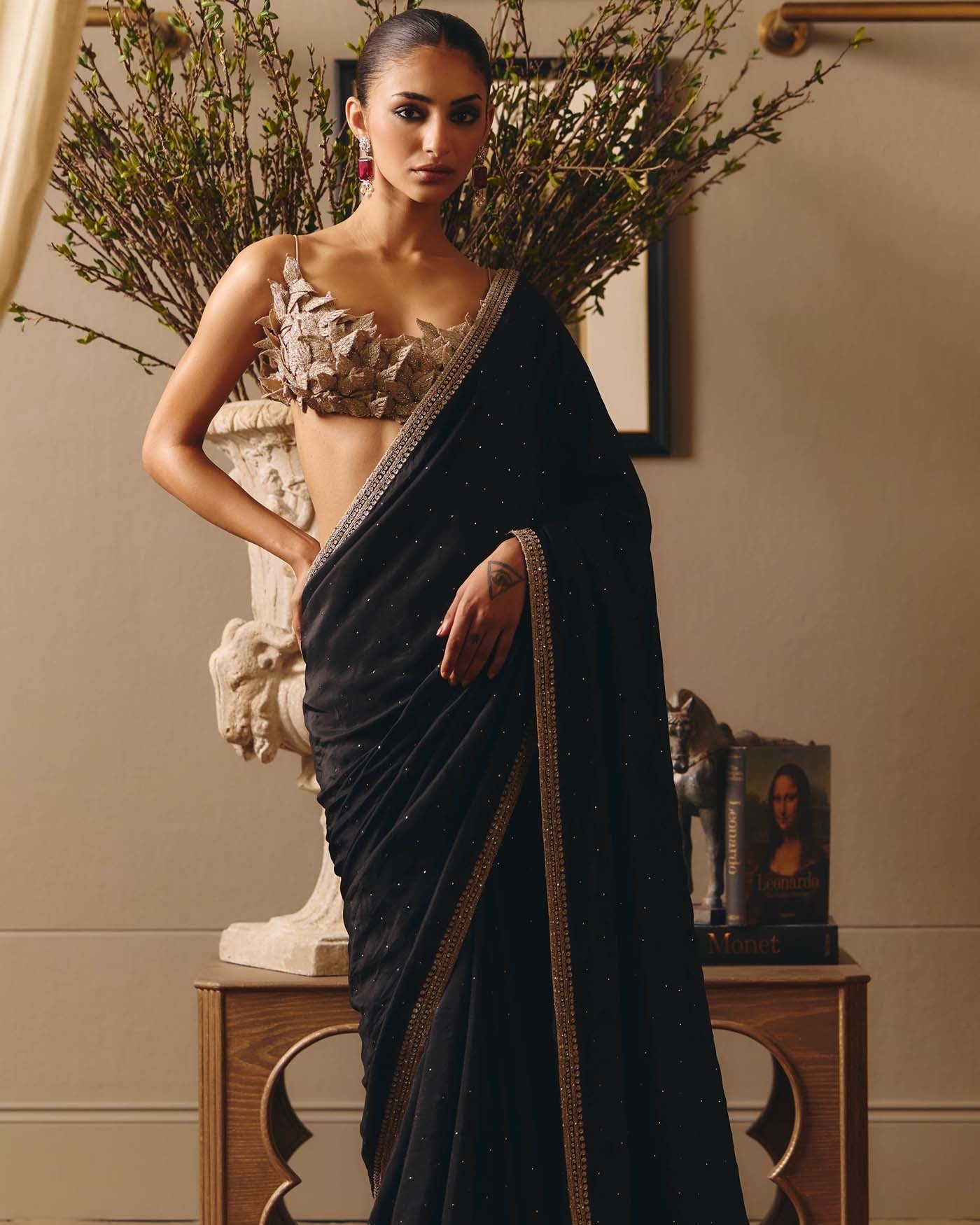 The Savage Winged Sari