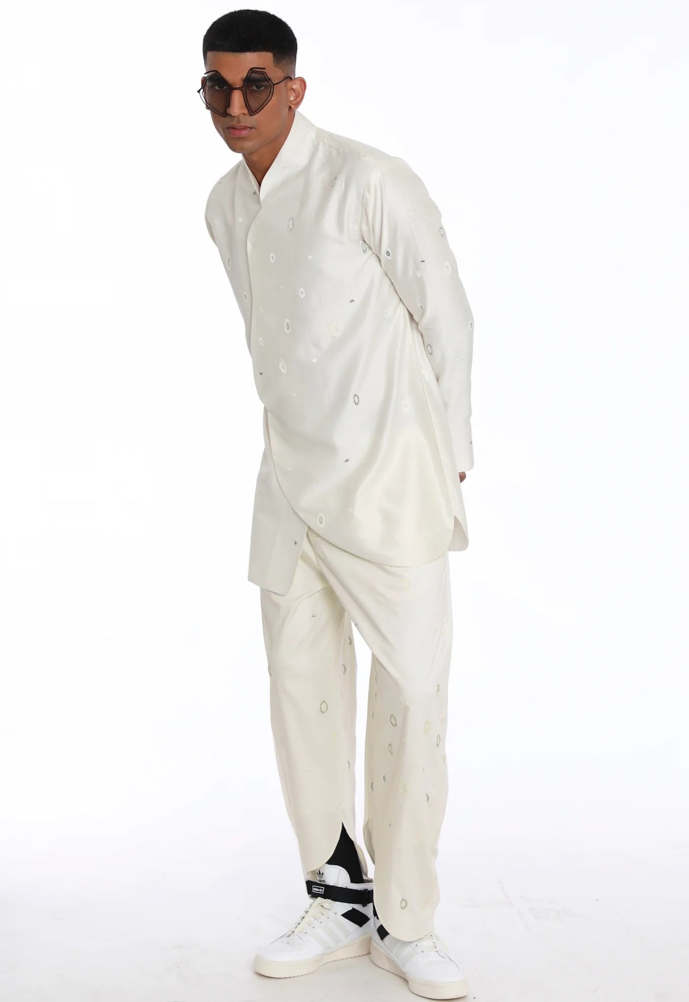 Cluster Eyes Wing Shacket Set