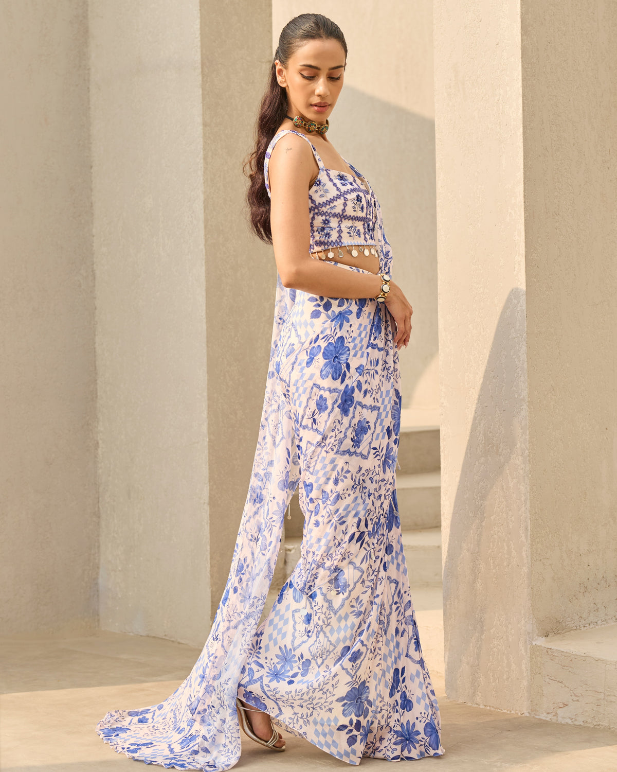 Ivory & Blue Abstract Floral Printed Sari Set