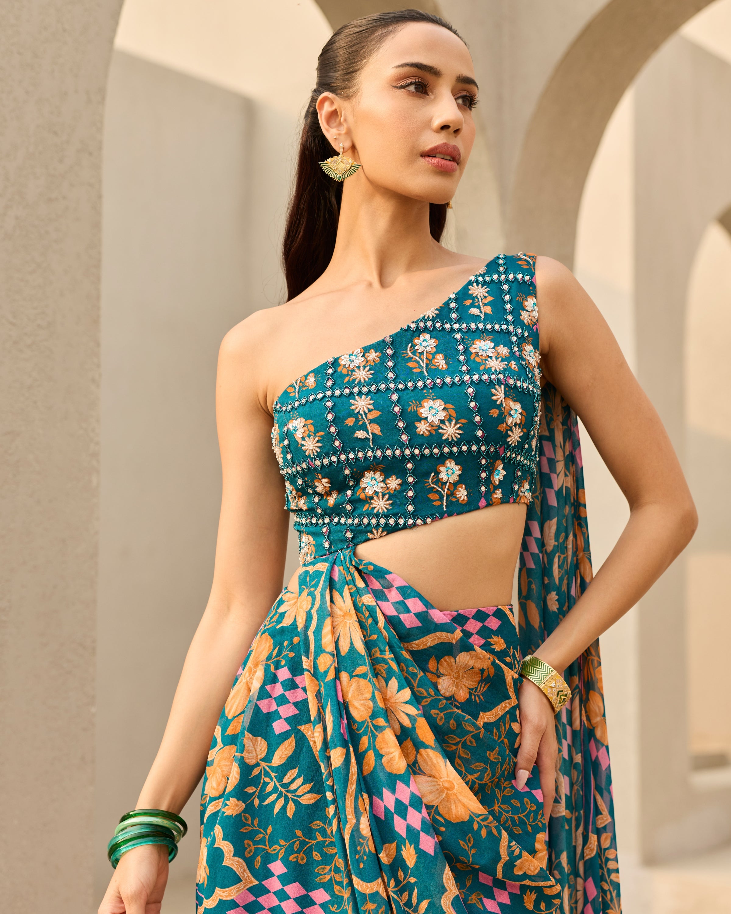 Teal Abstract Floral Printed Saree Set