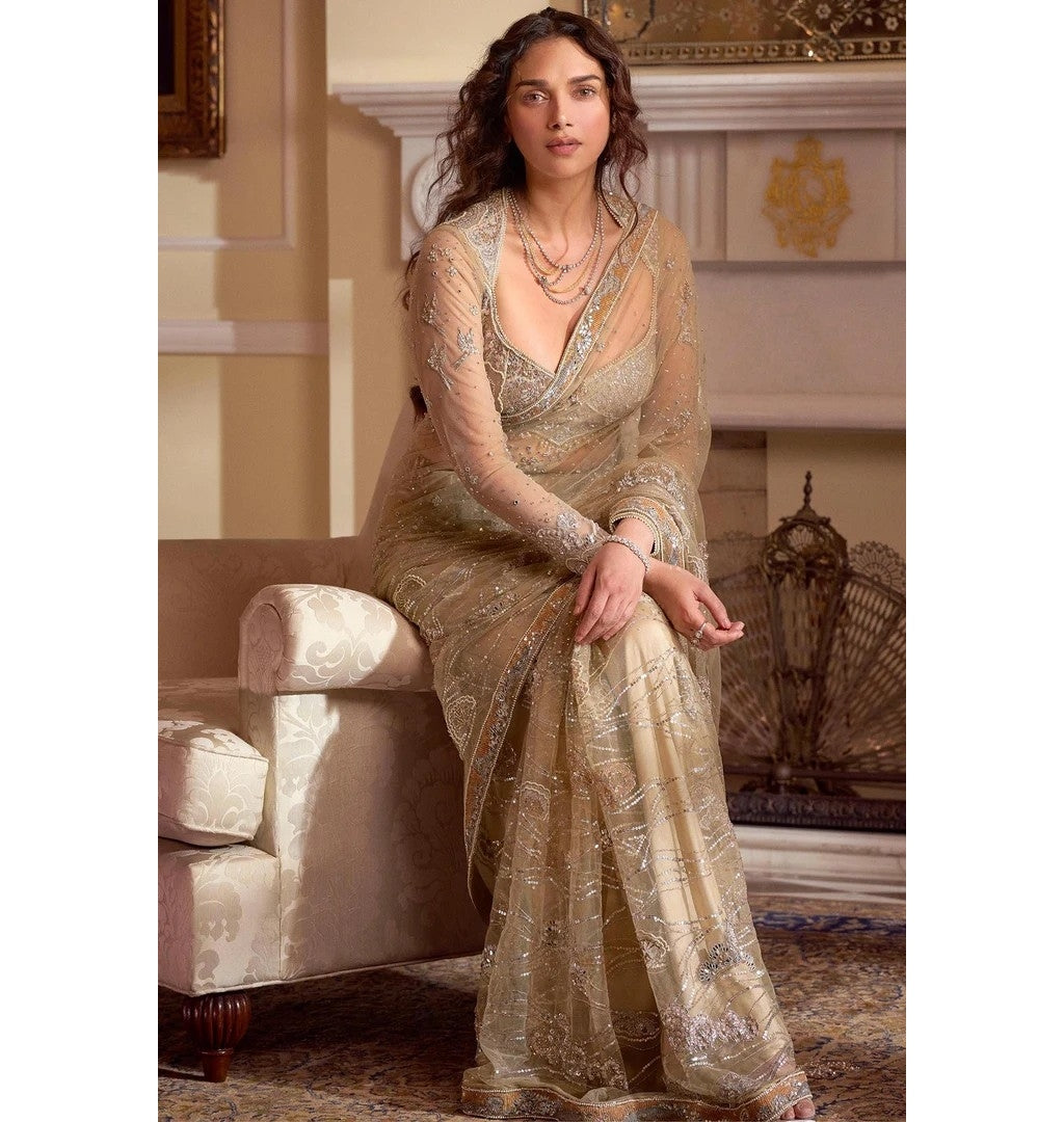 The Royal Hydari Sari Set