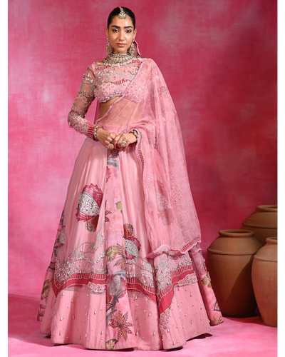 Gulabi Maharani Lehenga Set