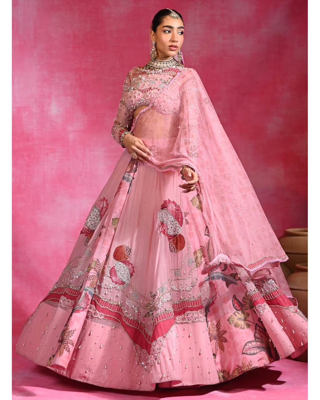 Gulabi Maharani Lehenga Set