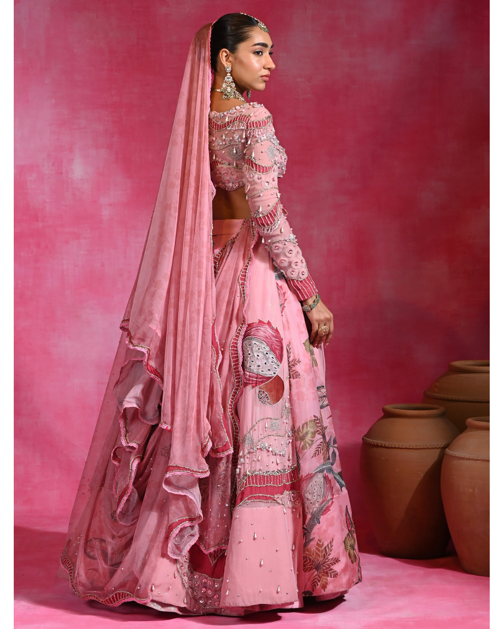 Gulabi Maharani Lehenga Set
