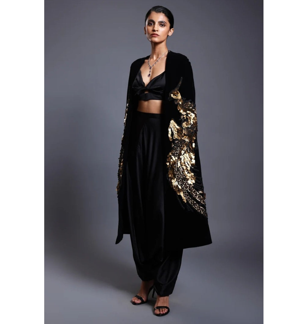 CF Black Phoenix Cape Set