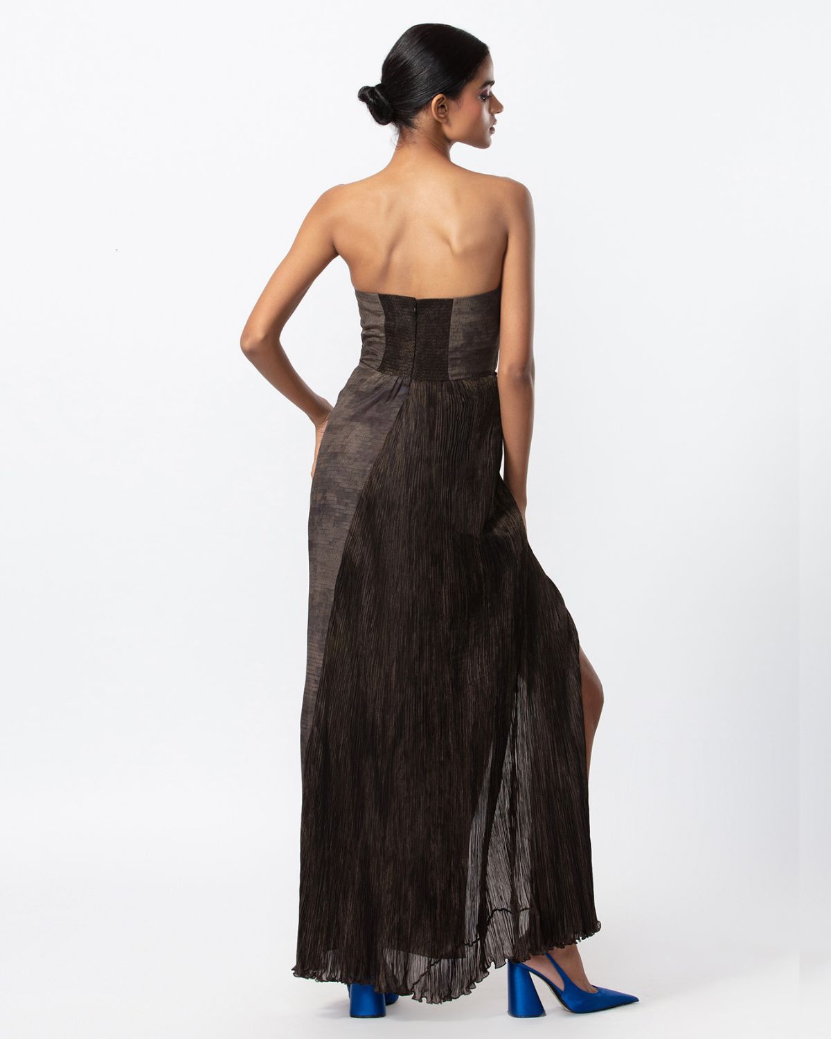 Black Chiffon Abstract Print Slit Gown by Saaksha & Kinni