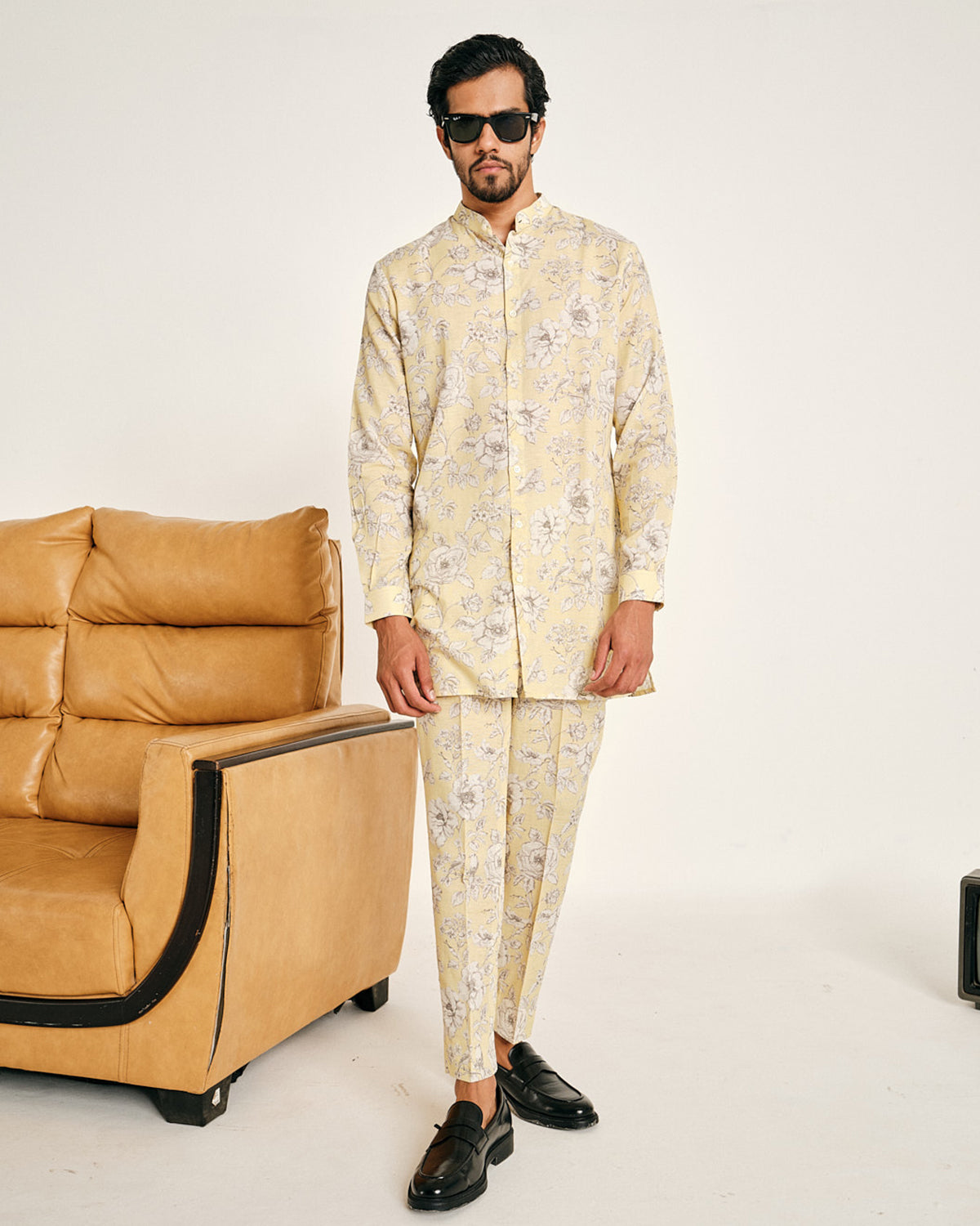 Yellow Garden Rose Linen Kurta Pajama Set